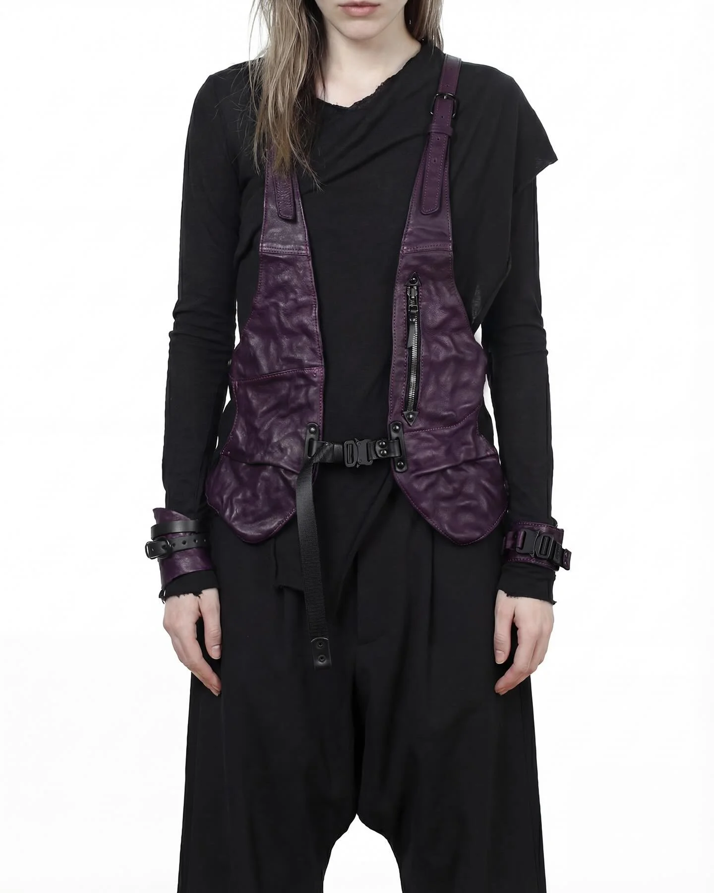 Kenn Dark Purple Vest
TEO+NG  #teoplusng