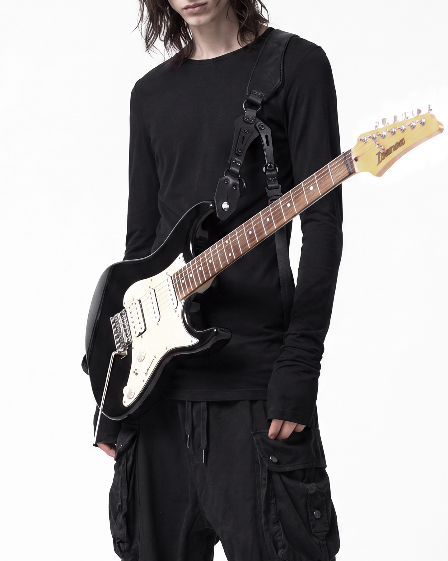 KYFT Black Guitar Strap _ Harness TEO+NG 3.png
