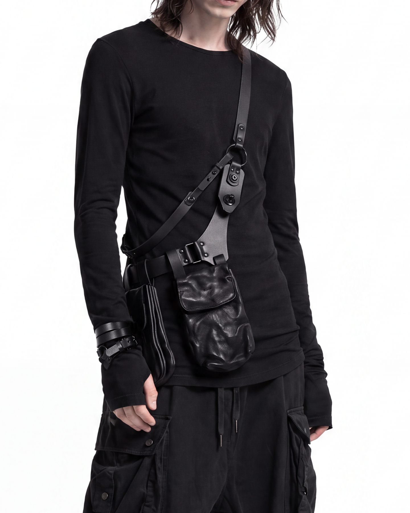MOO L Black Double Pouch Bag TEO+NG 3-.png (Copy)