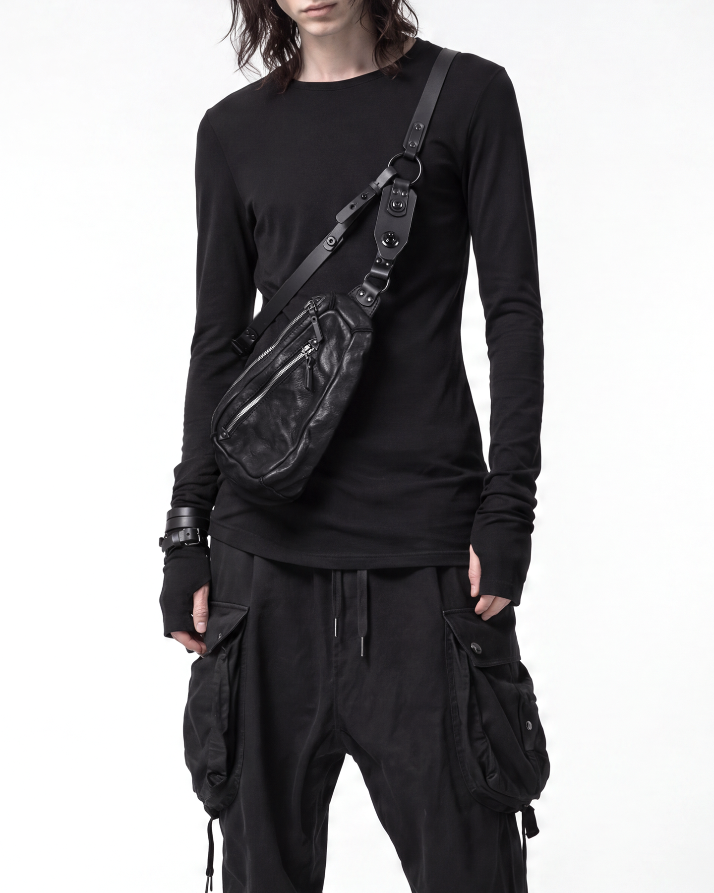 KOEI Black Crossbody Bag TEO+NG 6-.png