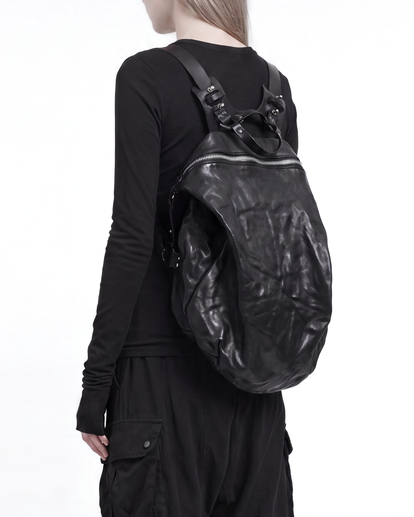 4 Spiro V Black Leather Harness Backpack - TEO+NG.png