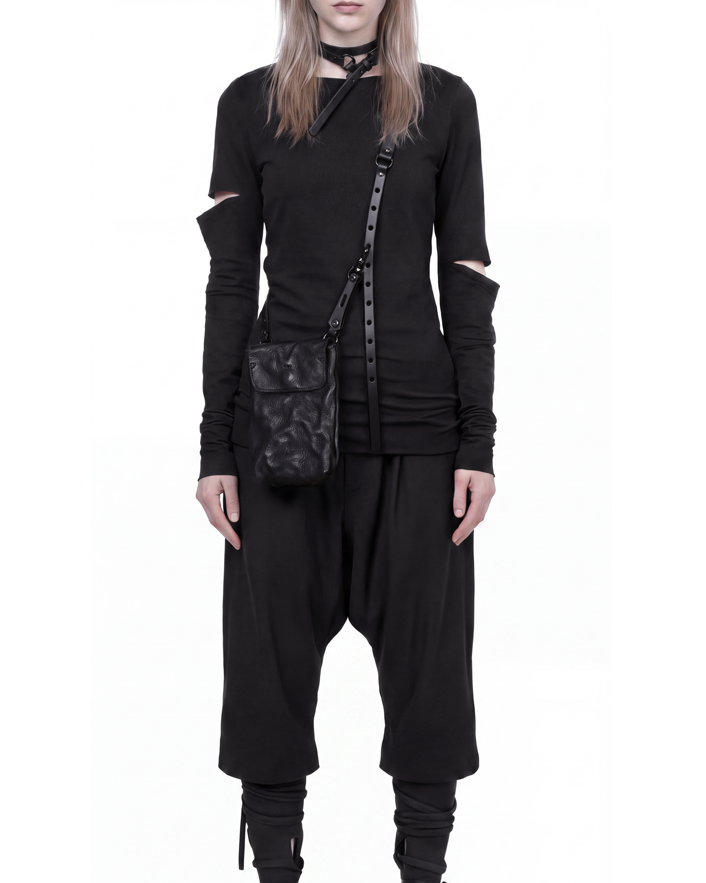 Miro Black Pouch TEO+NG 2.png