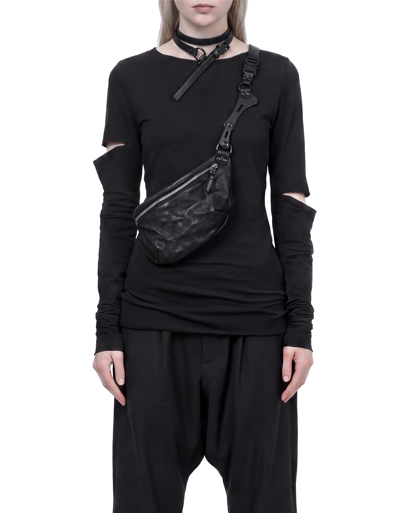 Amos Black Belt Bag TEO+NG 4.png