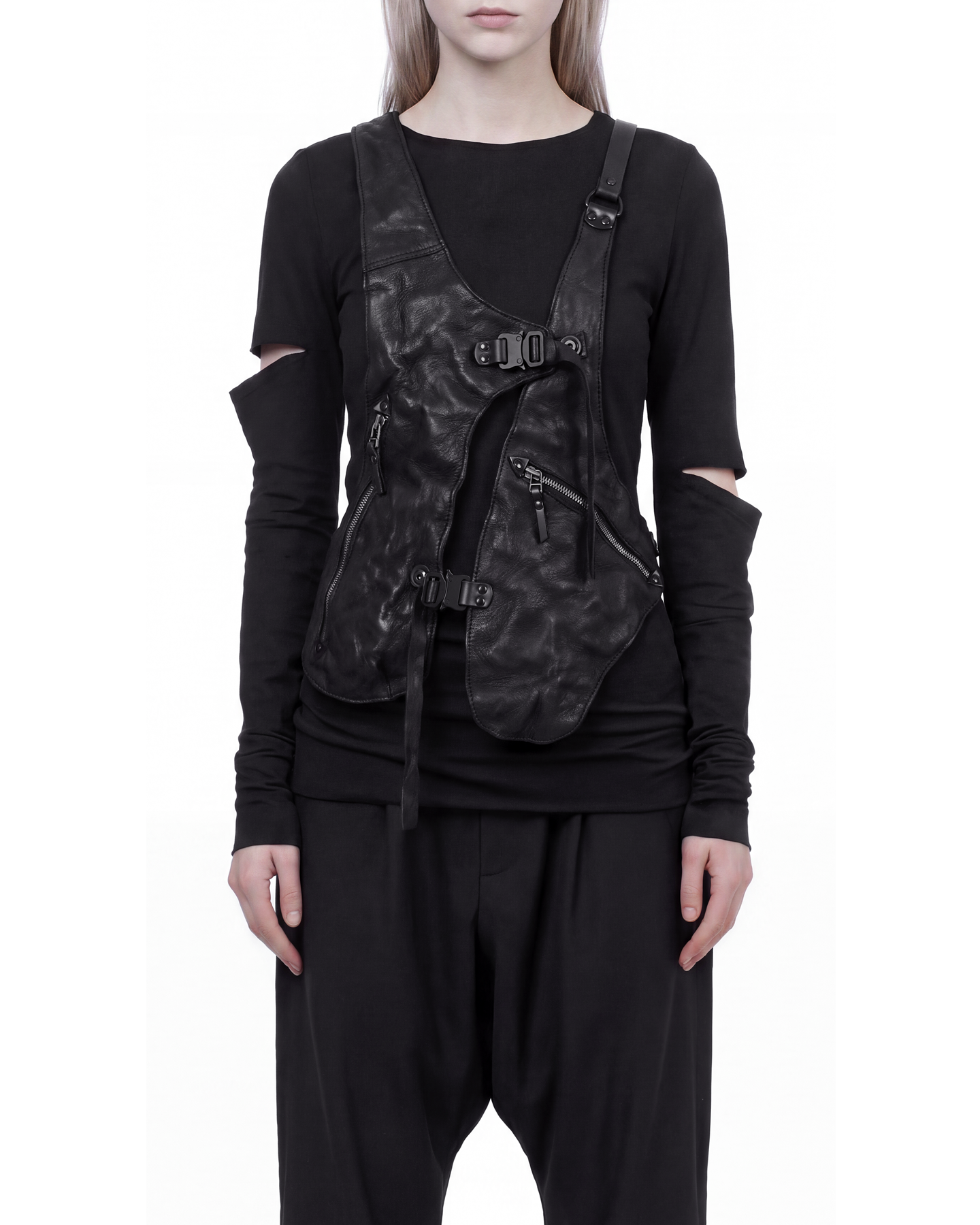 KHTO Black Vest TEO+NG 5.png