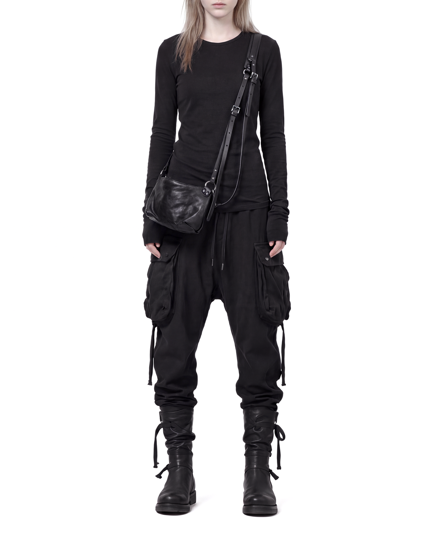 2 Etos shoulder bag -  TEO+NG.png