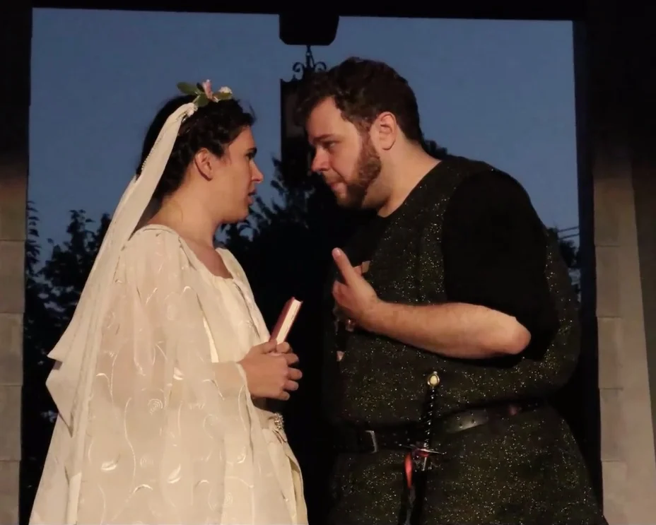  Ophelia &amp; Hamlet 