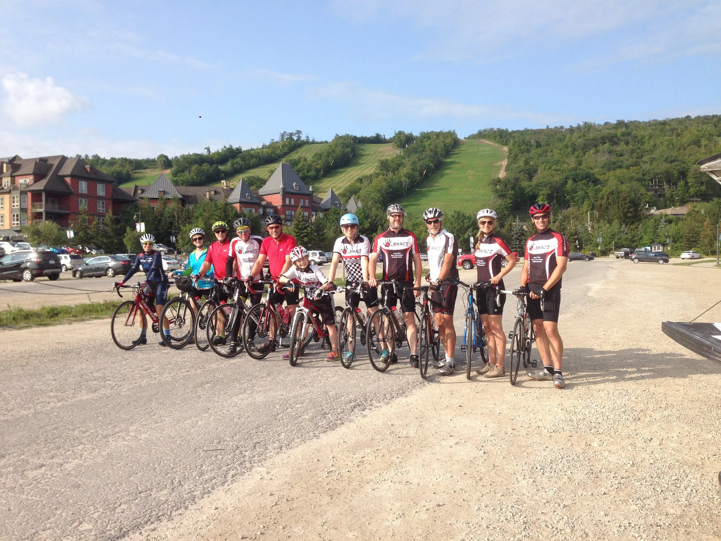 Practice Ride Team 2017.jpg