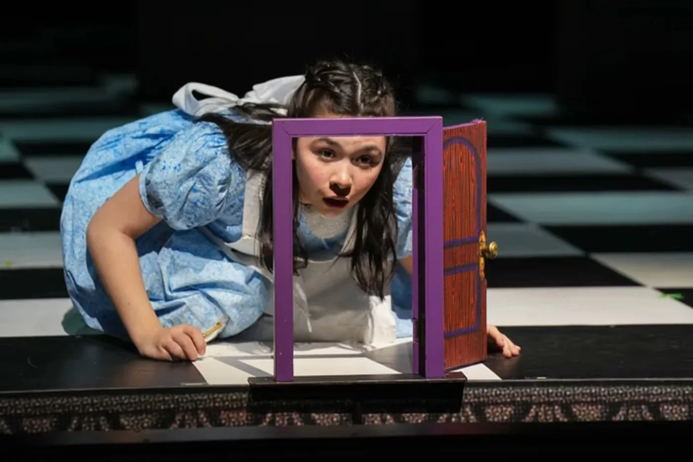 tn-500_5-audreymojicainchildren_stheatrecompany_s2024productionof_aliceinwonderland_.photobyglenstubbephotography.jpg
