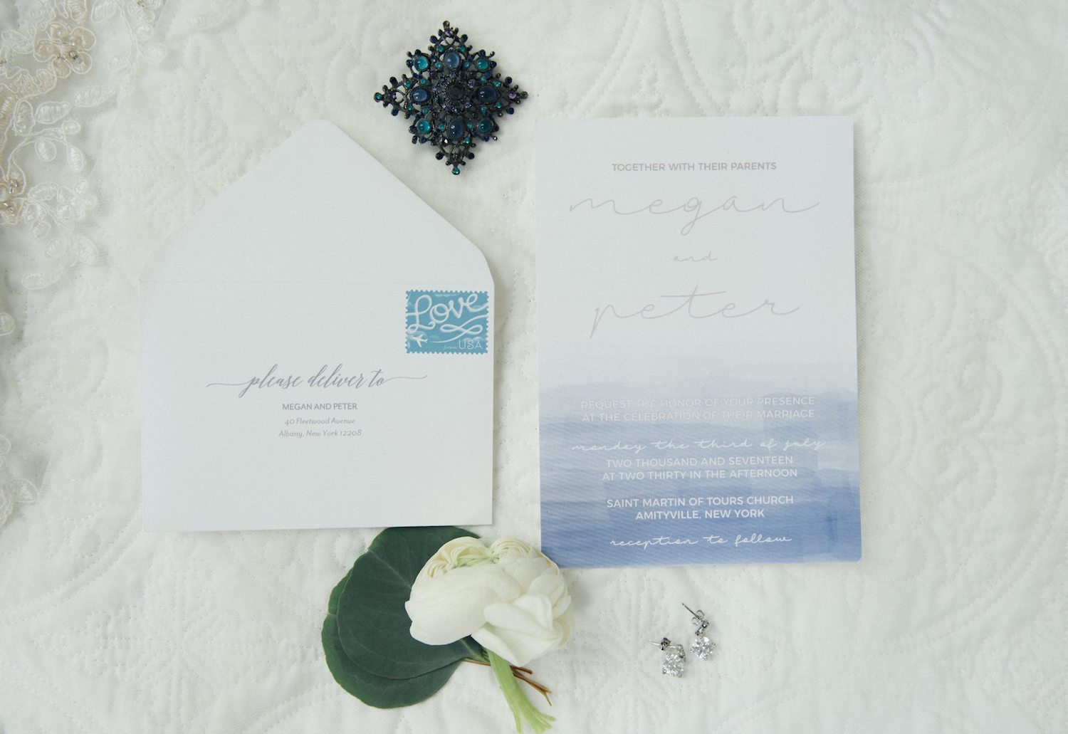 wedding_invitation_flatlay.jpg