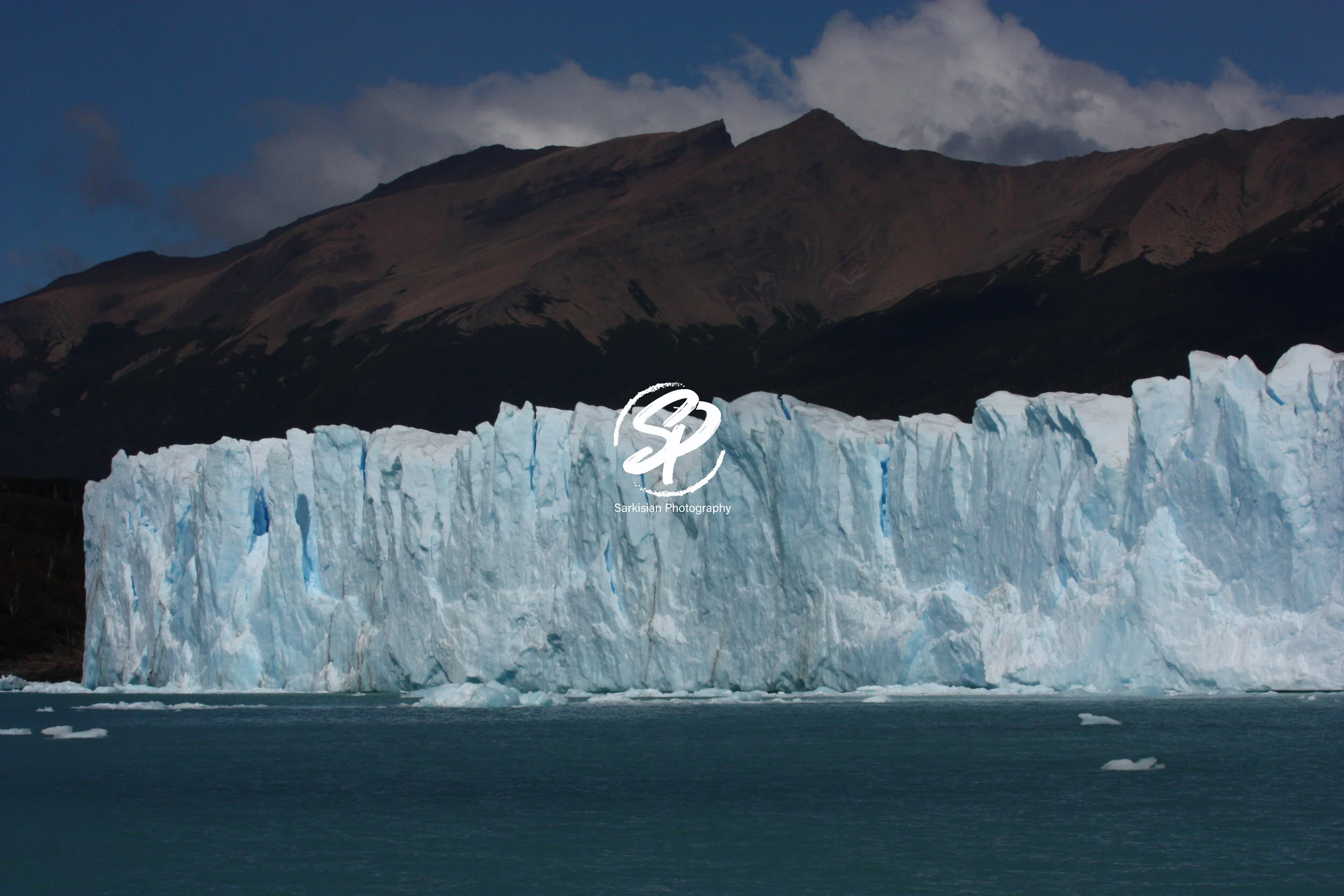 Beautiful Moreno Glacier, Argentina.jpg