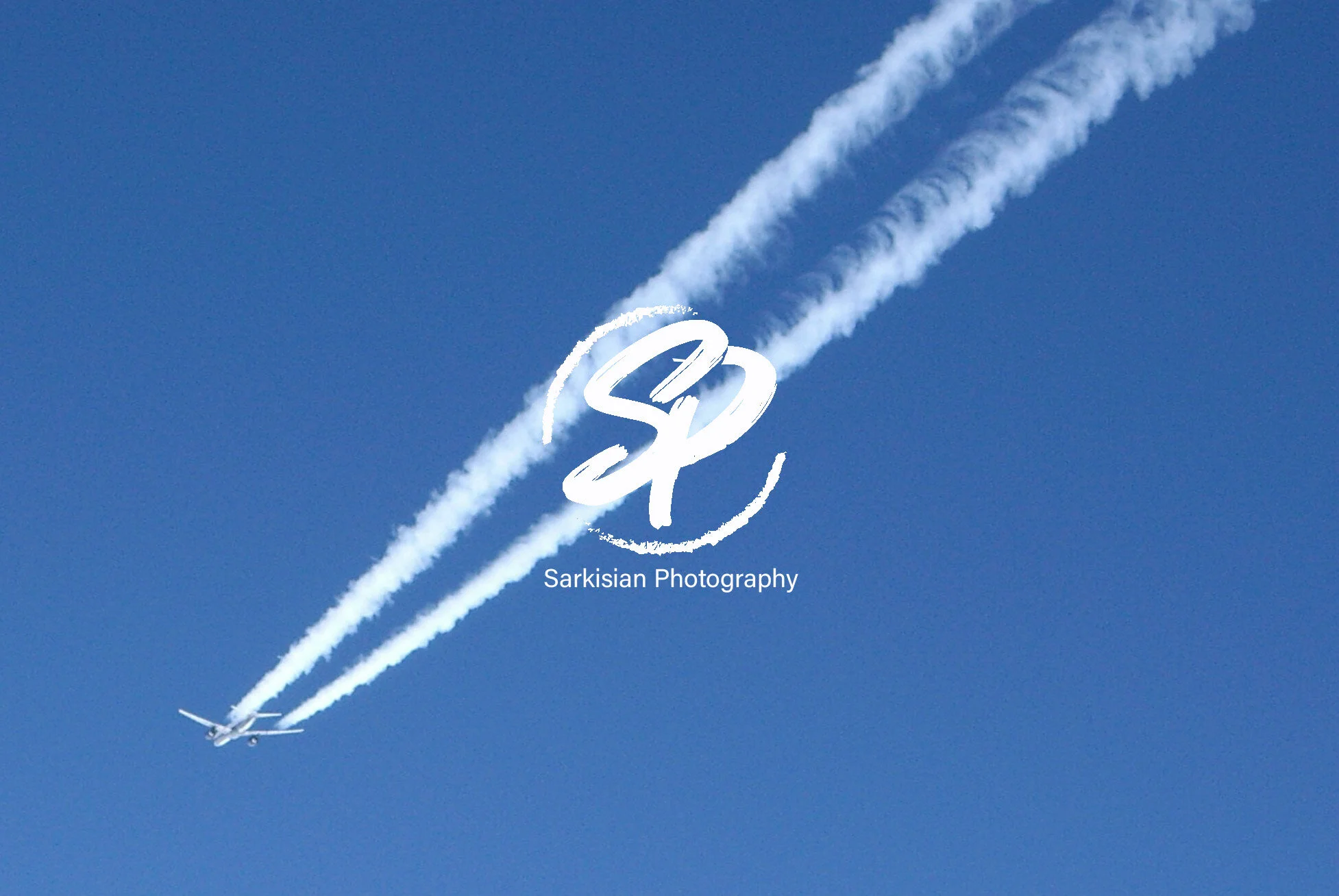Jet Contrail.jpg