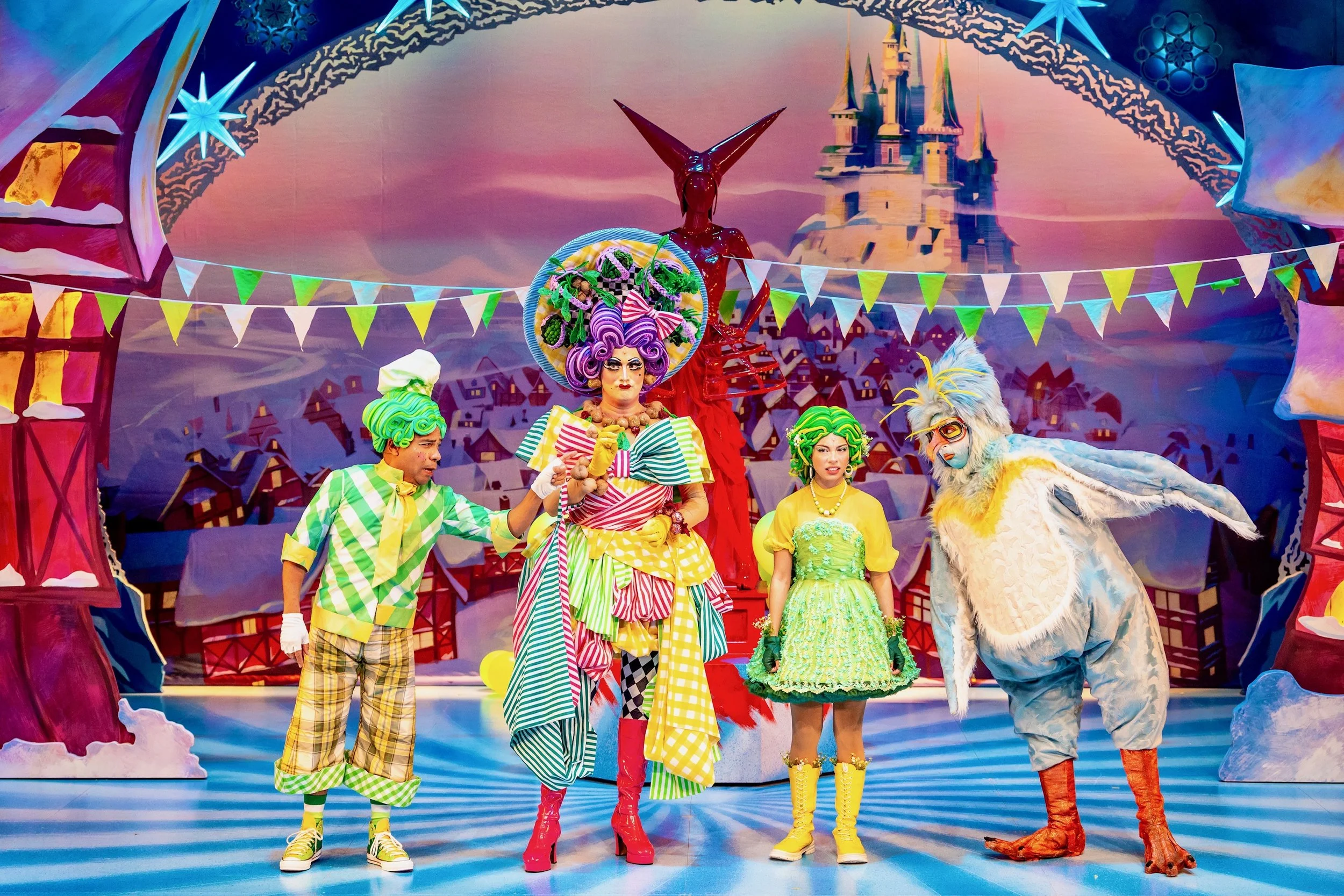 Sleeping Beauty (Mercury Theatre). Photographer: Pamela Raith