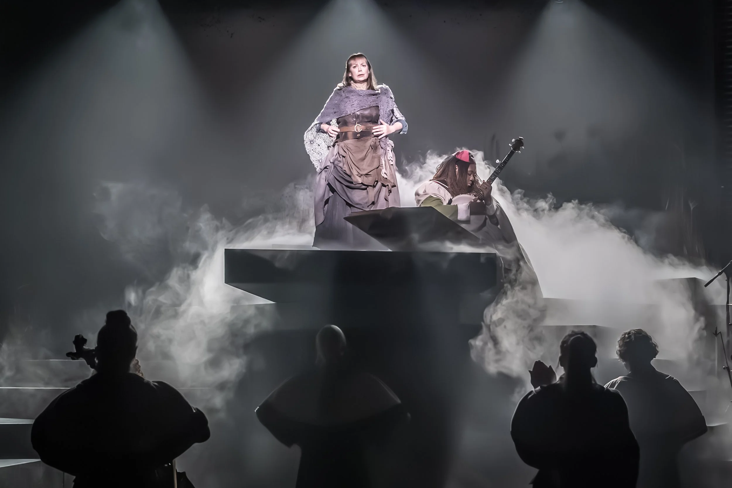 Coven PROD-08033.JPG