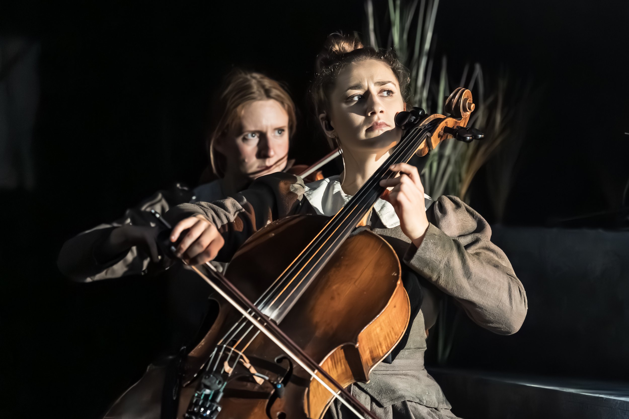 Coven PROD-02097.JPG