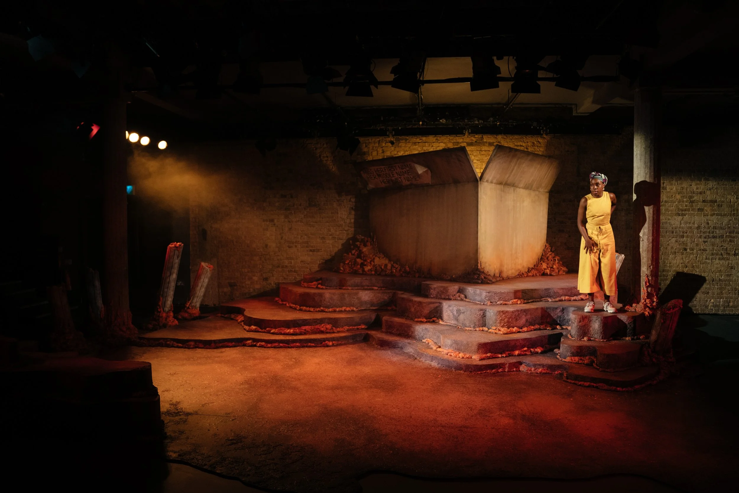 LAVA_Production_Helen Murray_31.JPG