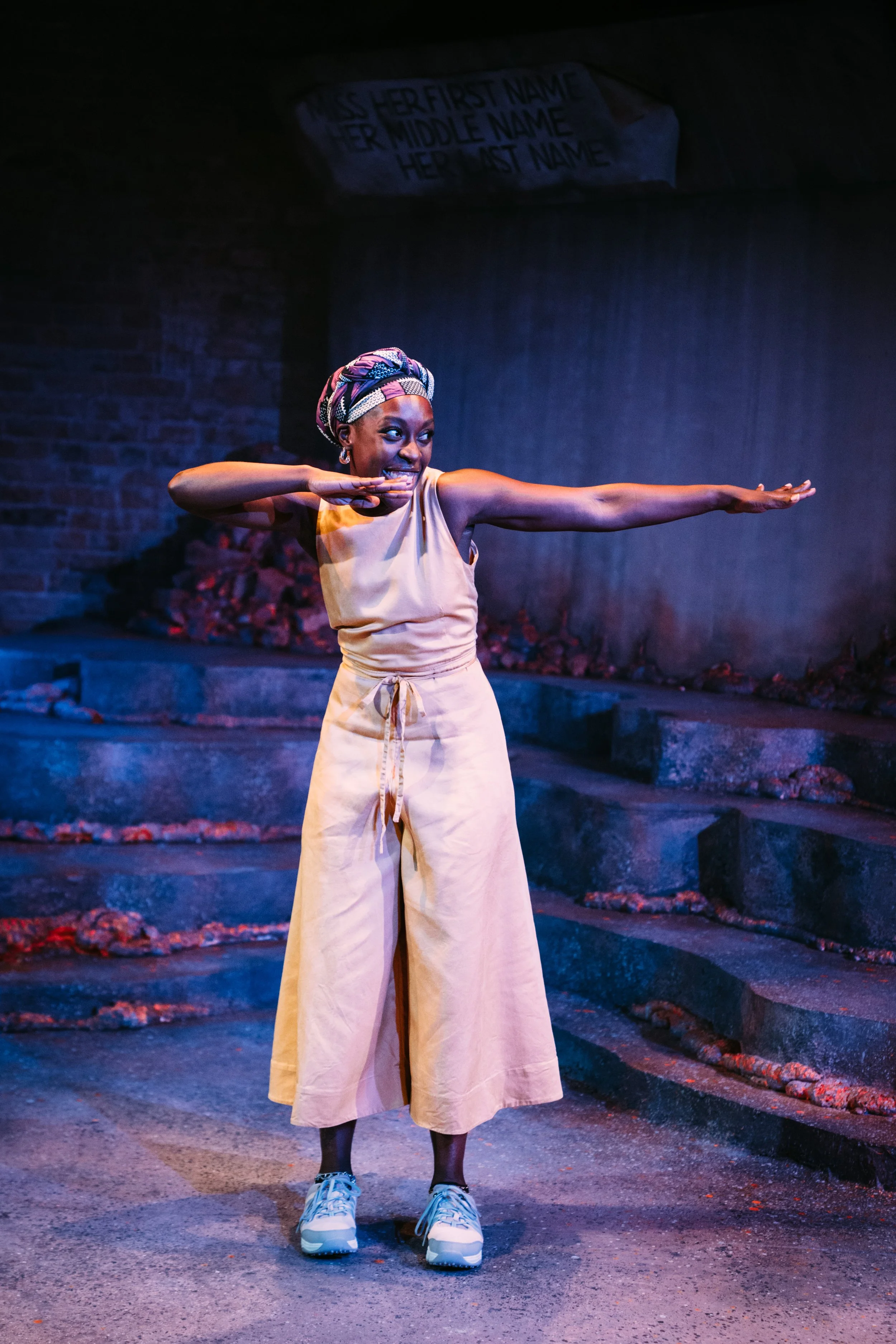 LAVA_Production_Helen Murray_2.JPG