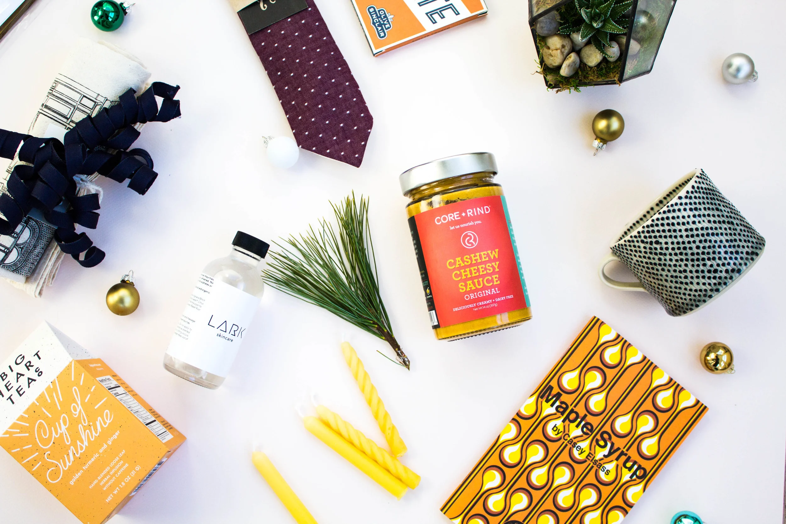 Shop Local in St. Louis this Christmas