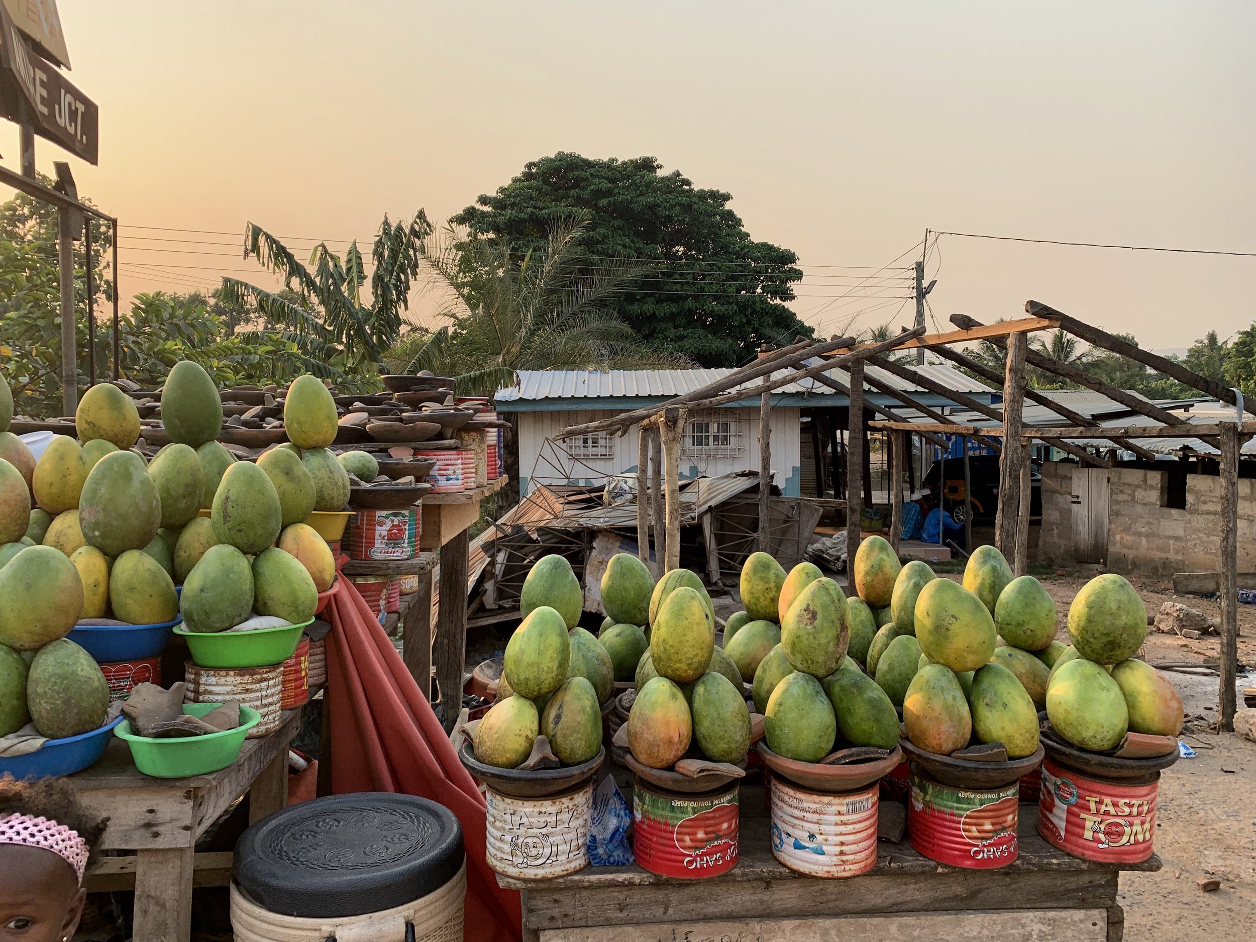 ghana mango stand.jpg