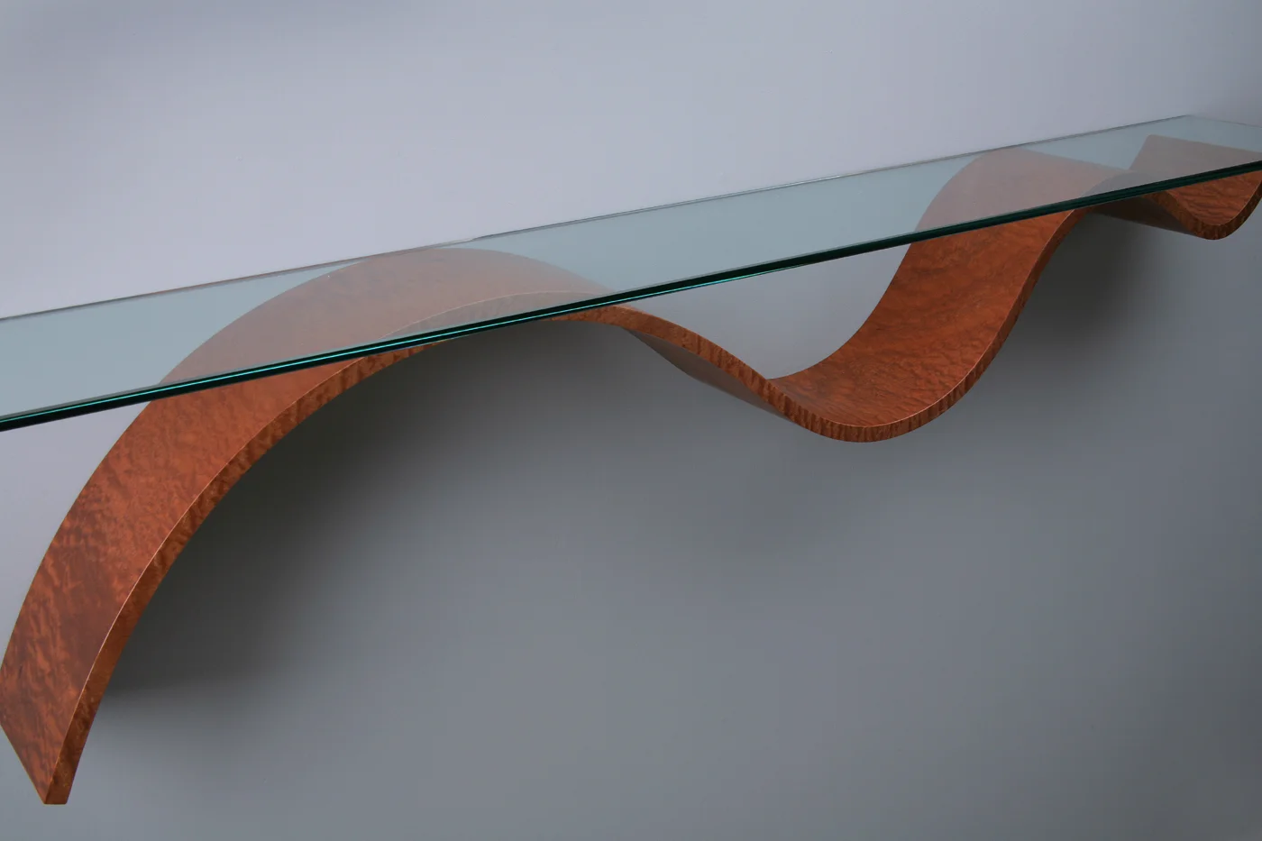 Sinuous Shelf