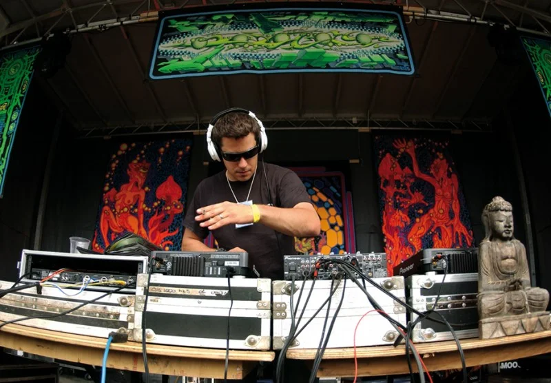 full_200923.jpg