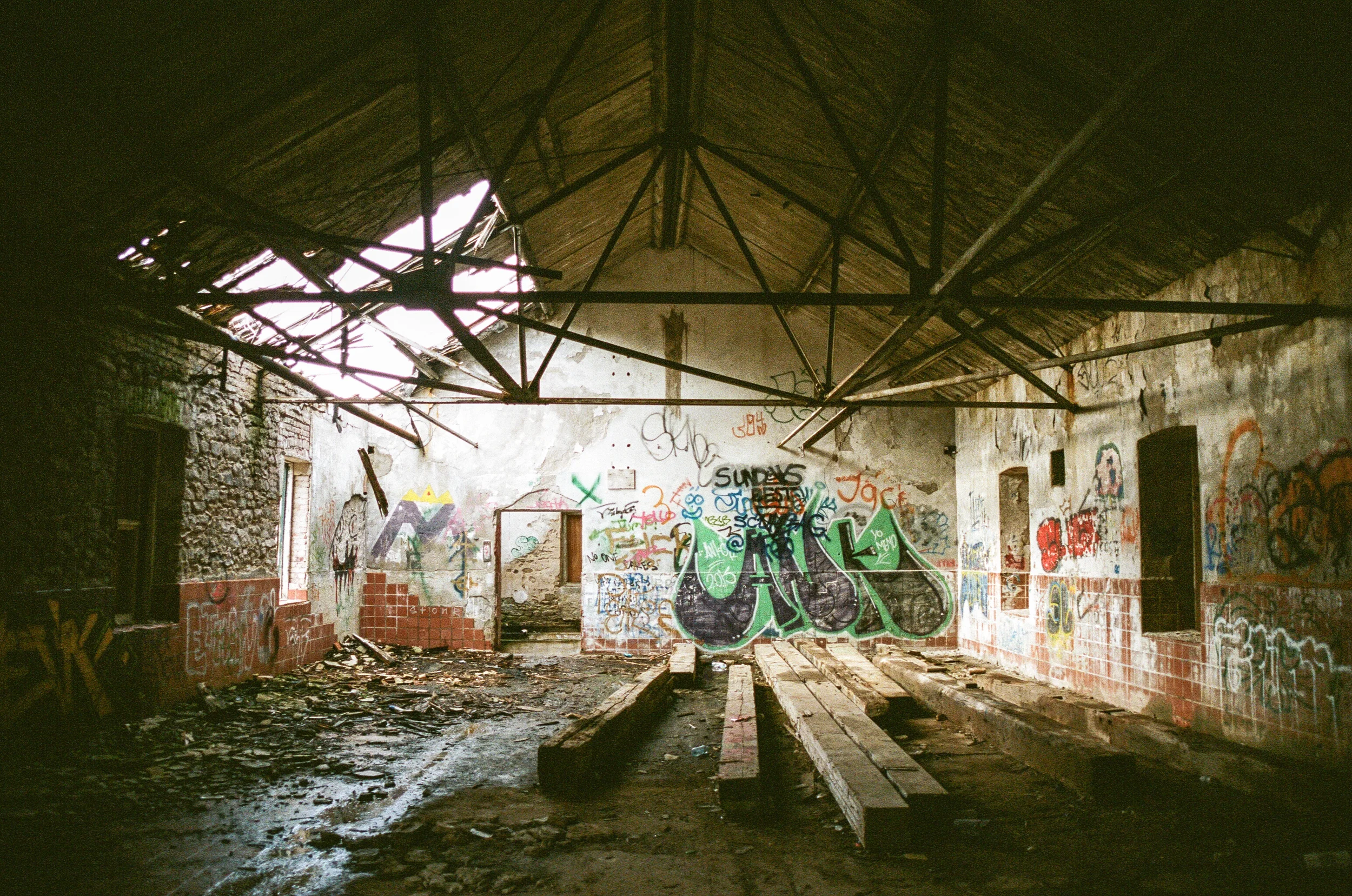  Nikon FE, Portra 400 