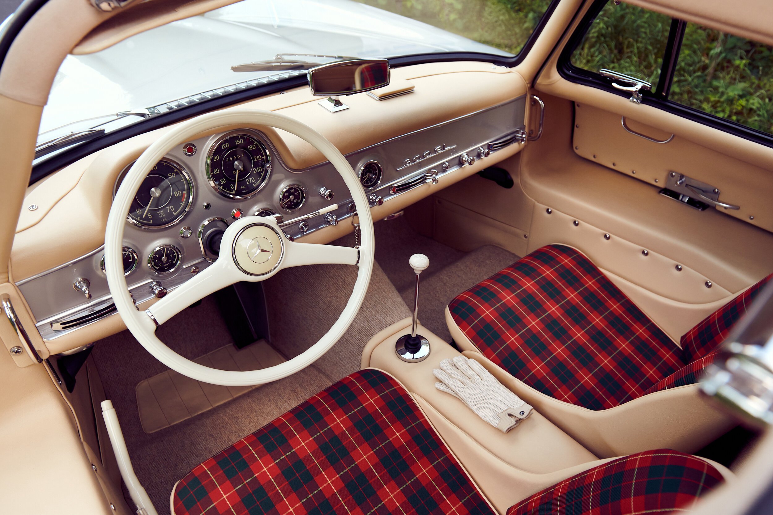 20-07 Gullwing 060.jpg