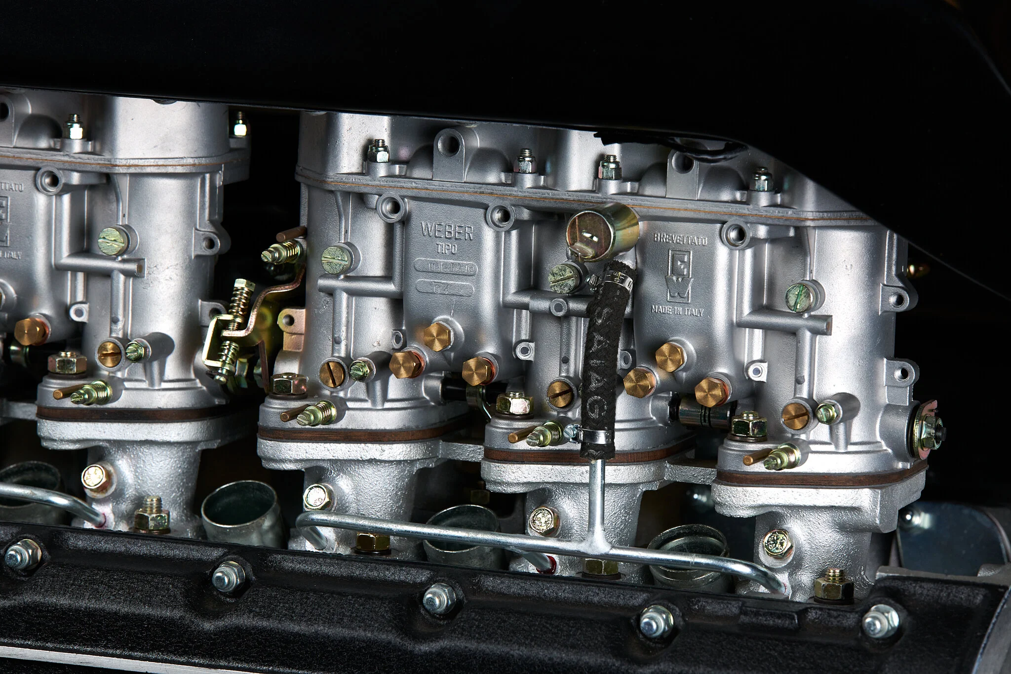 21-01 512BB Engine Ed16.jpg