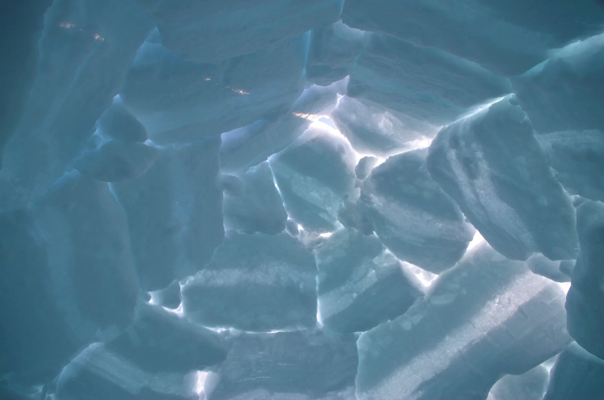 The igloo from the inside