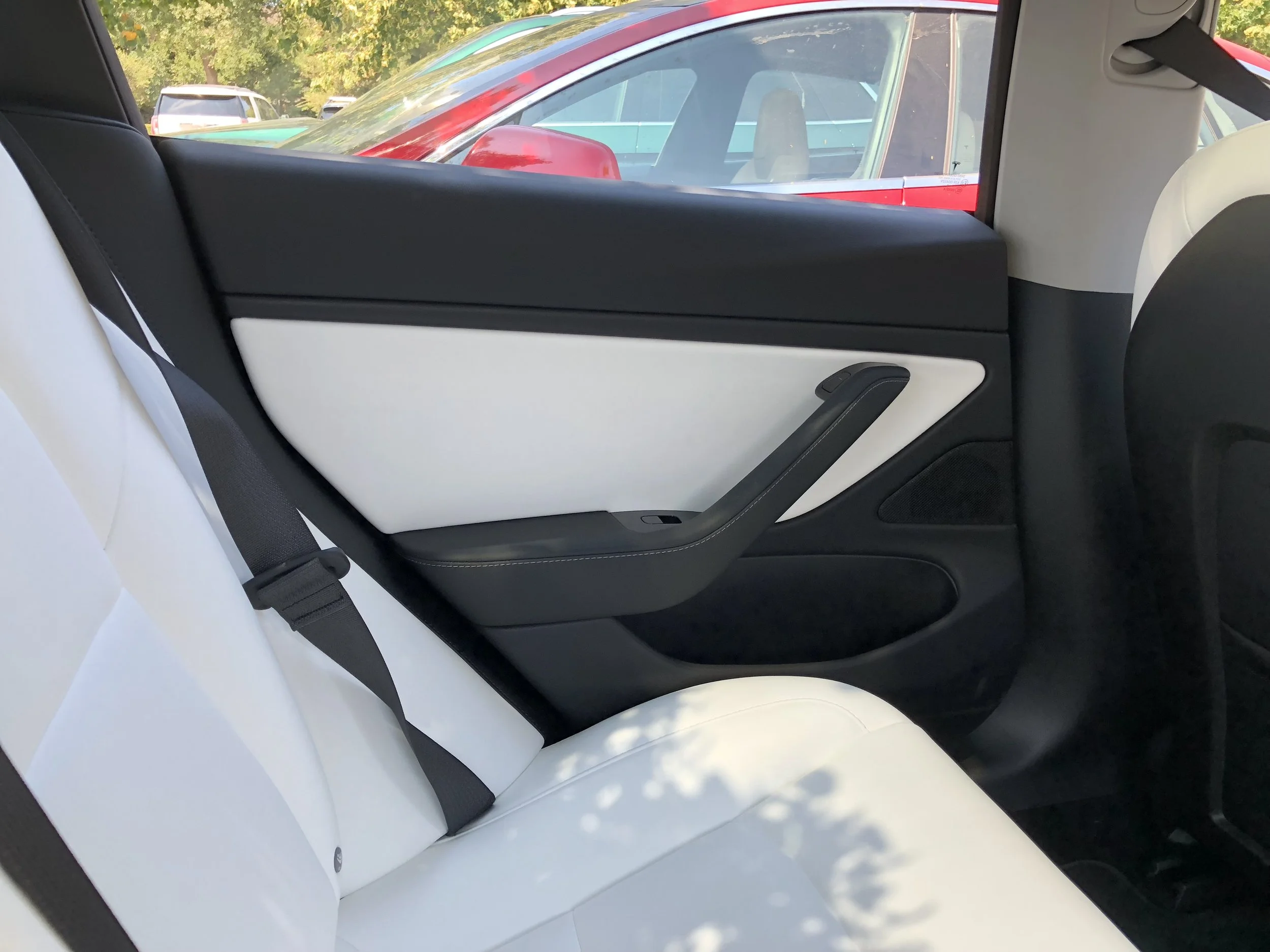 Tesla_Model_3_Performance - 3.jpg