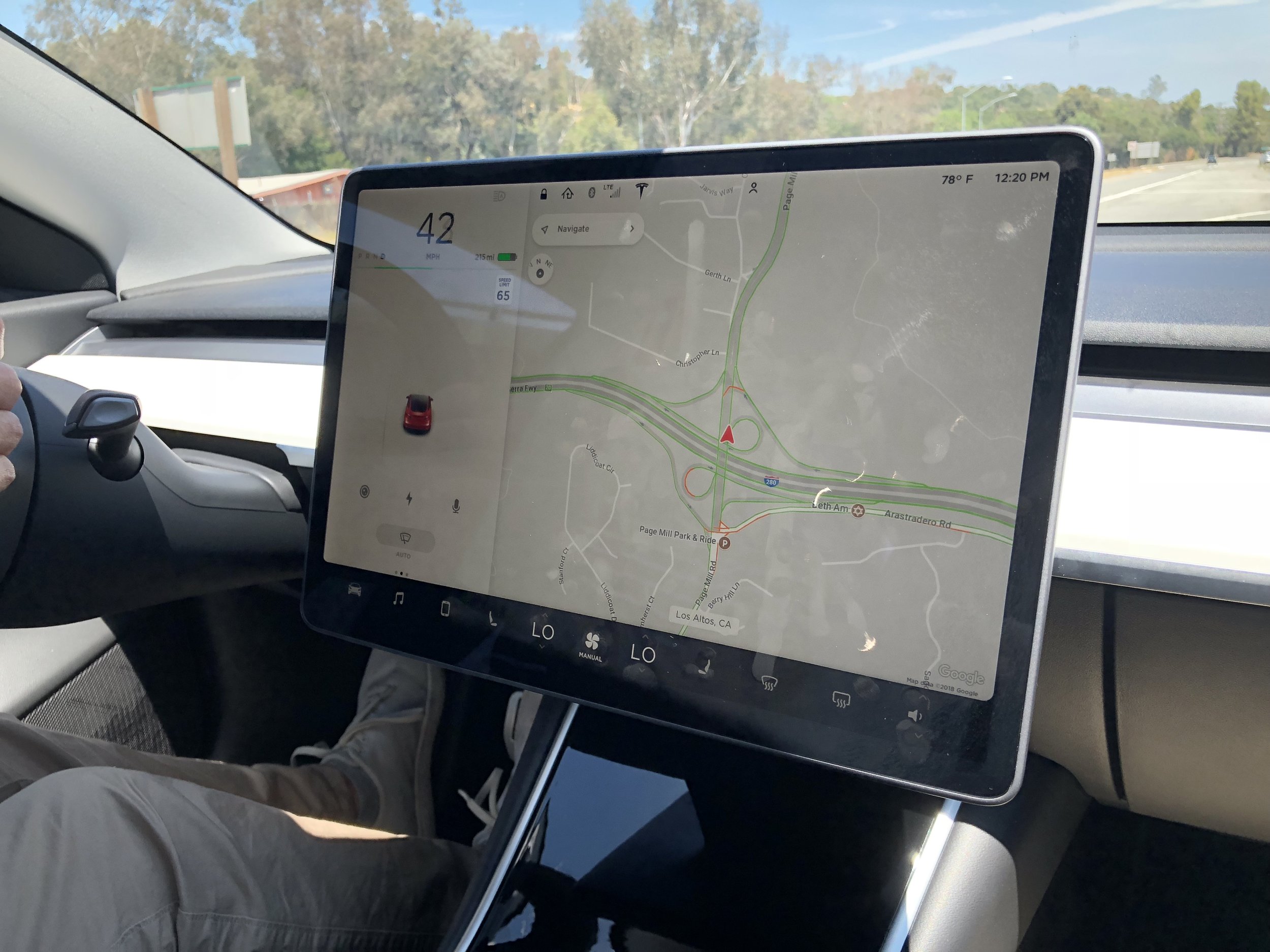 Tesla_Model_3_Performance - 25.jpg