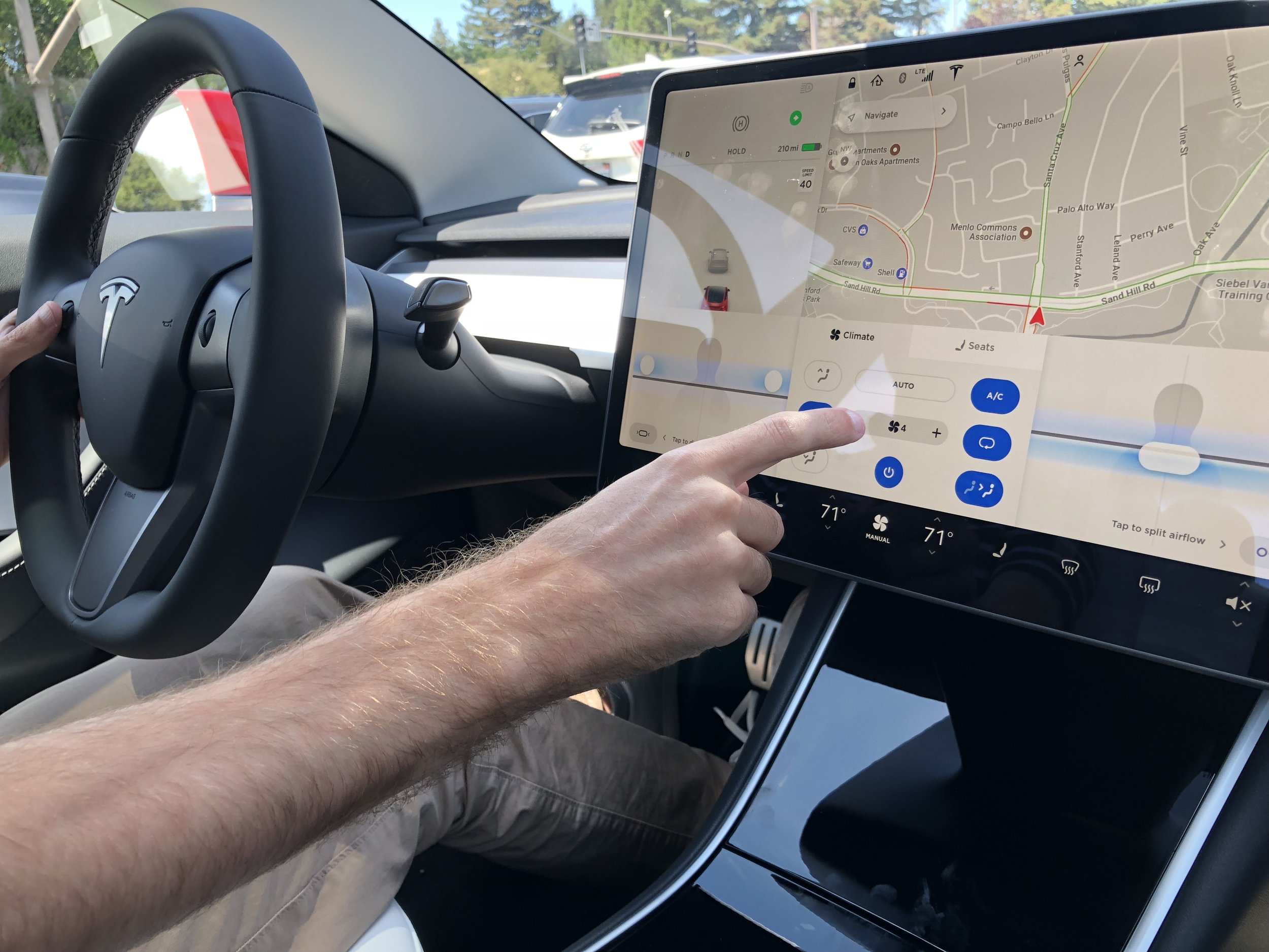 Tesla_Model_3_Performance - 30.jpg