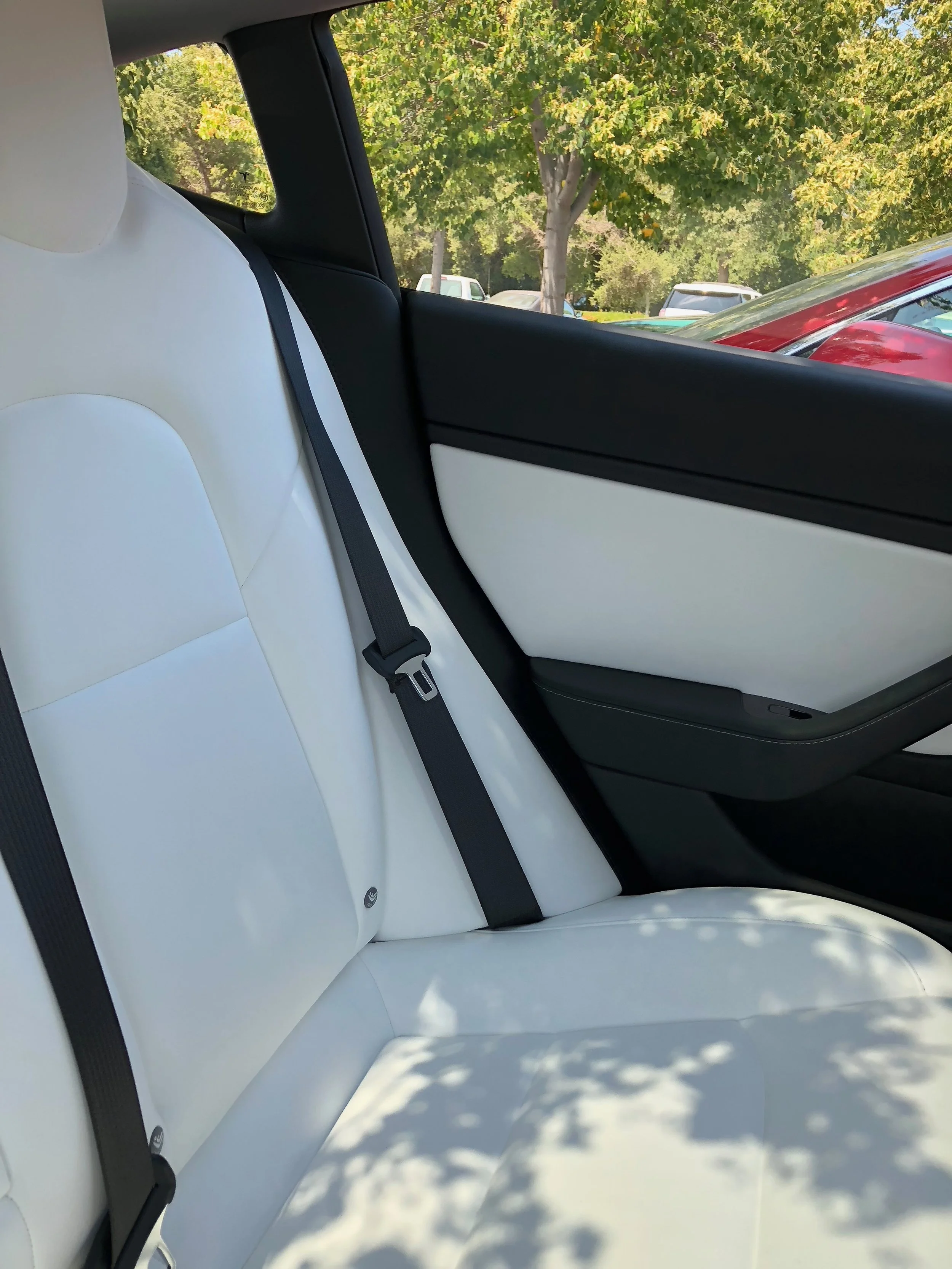 Tesla_Model_3_Performance - 6.jpg