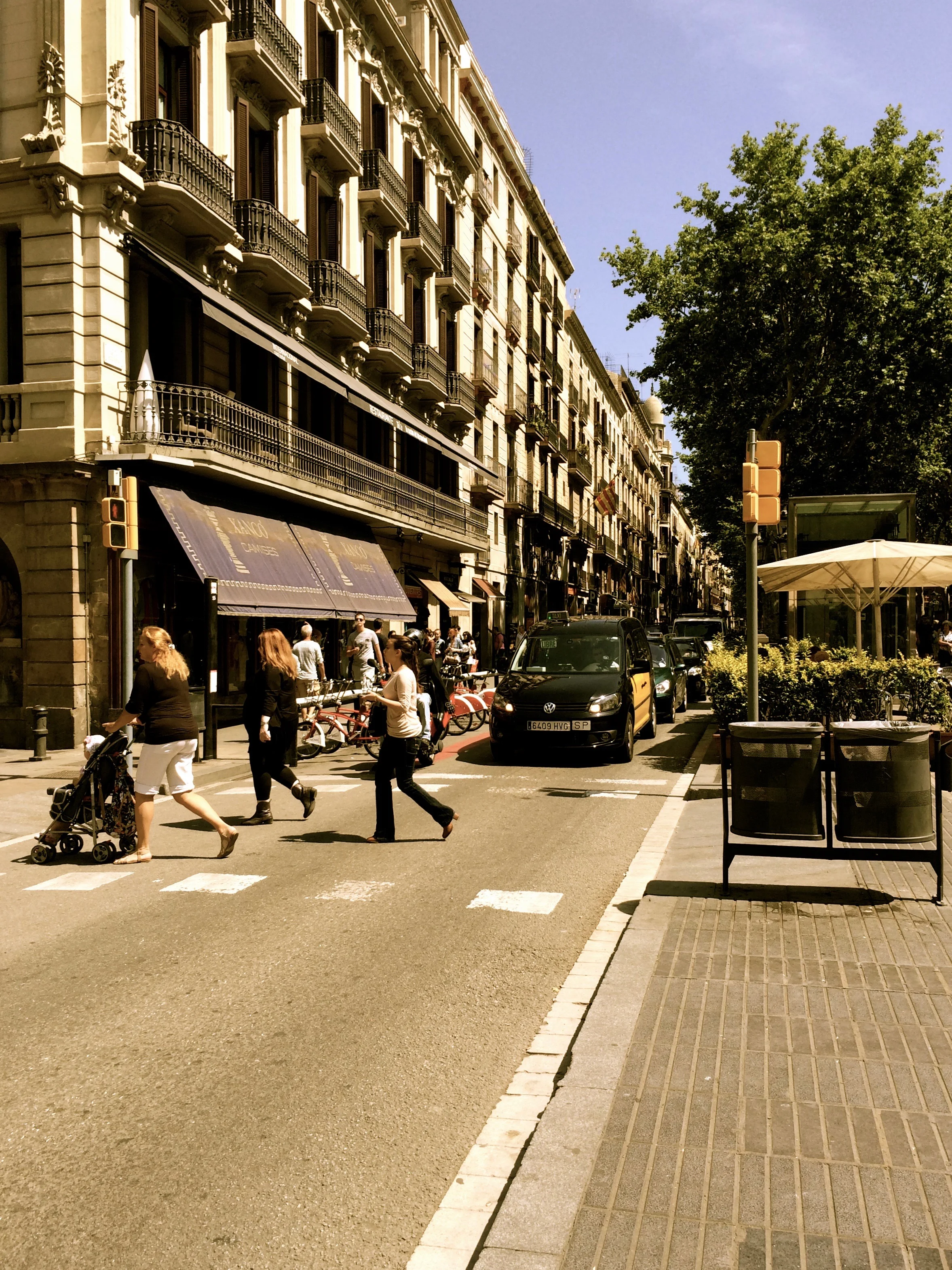 barcelona st filtered.jpg