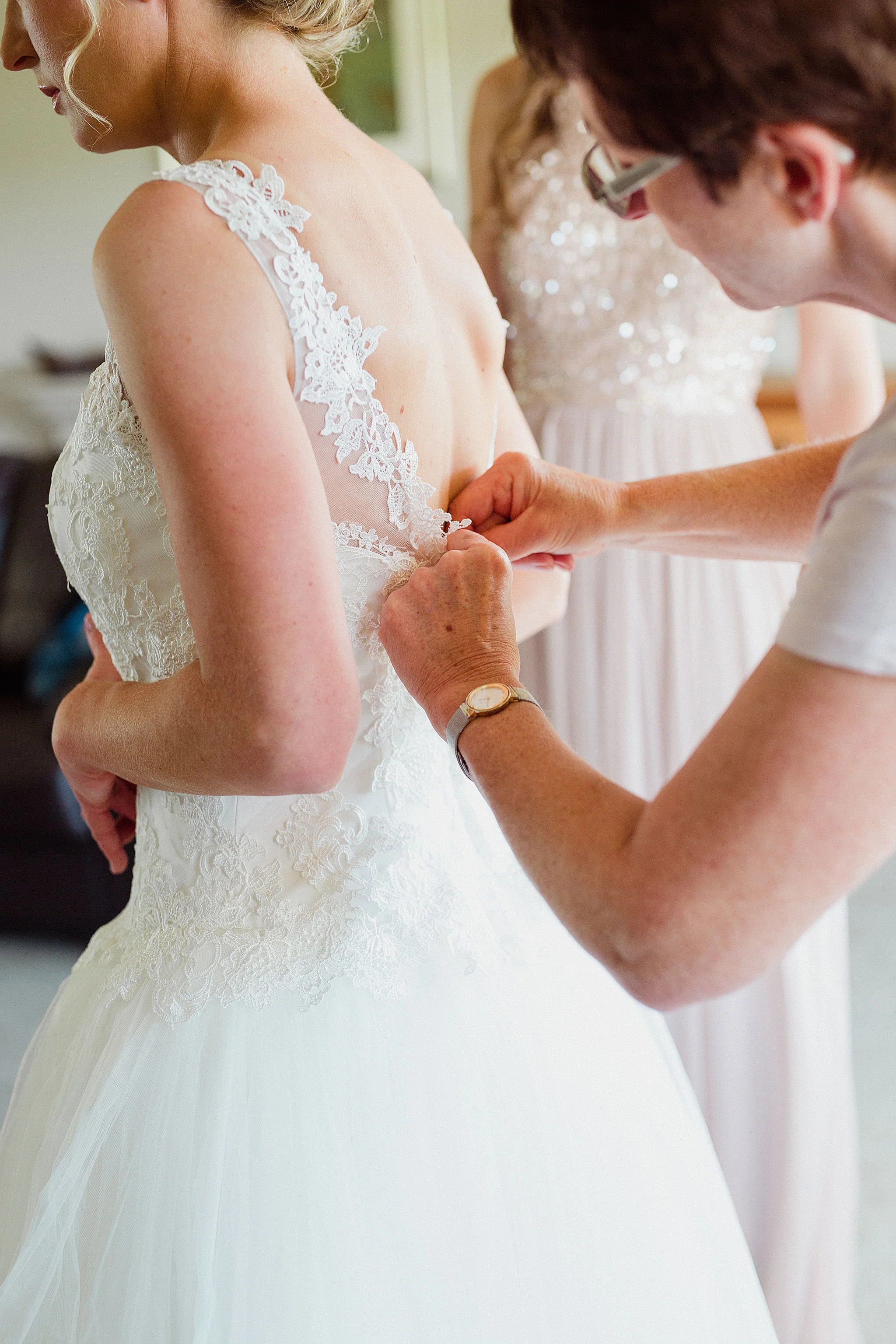 Bridal-Preparation-(43-of-43).jpg