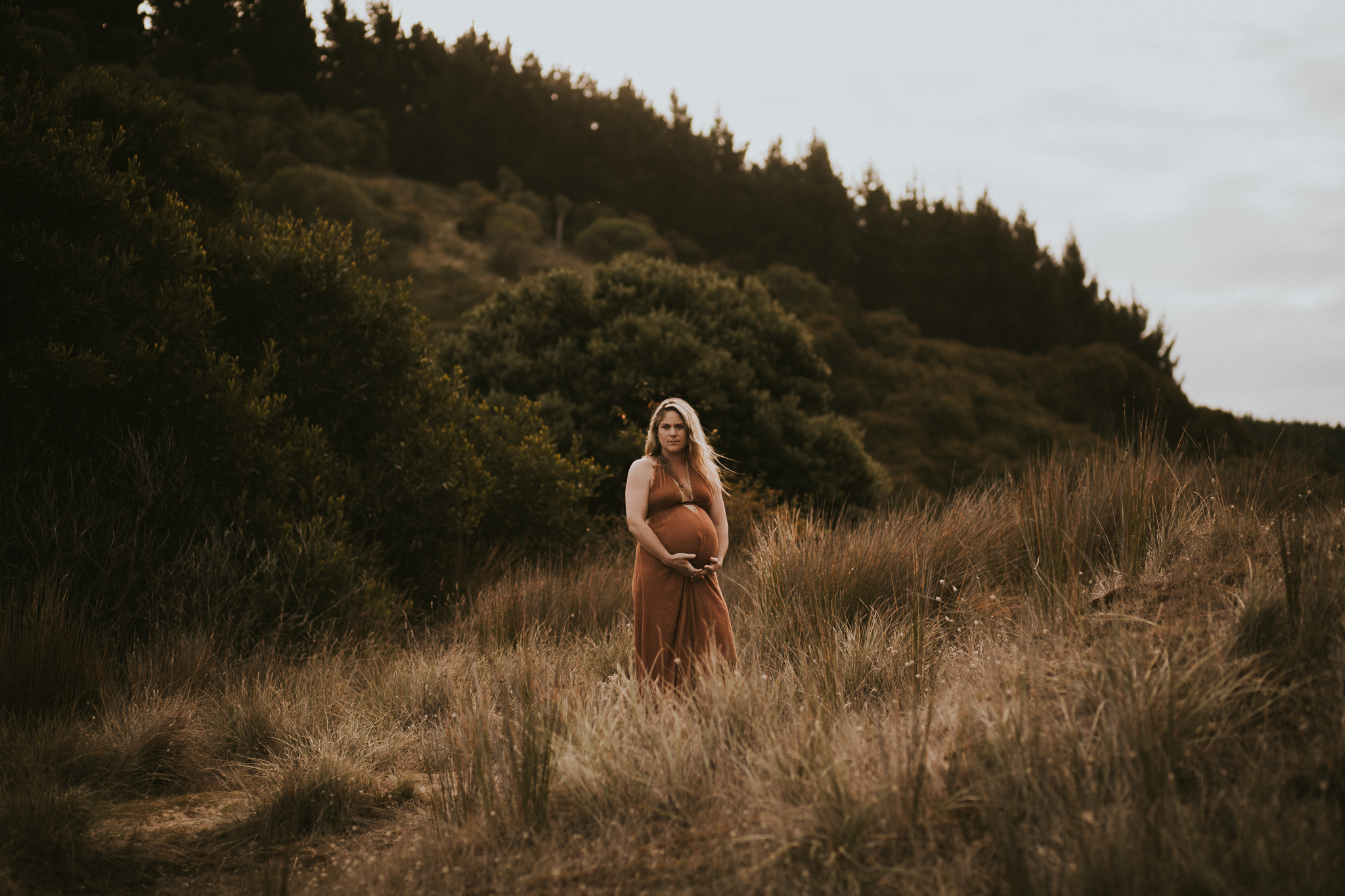 Lisa Fisher Photography - Hawkes bay Maternity shoot waipatiki beach-10.jpg