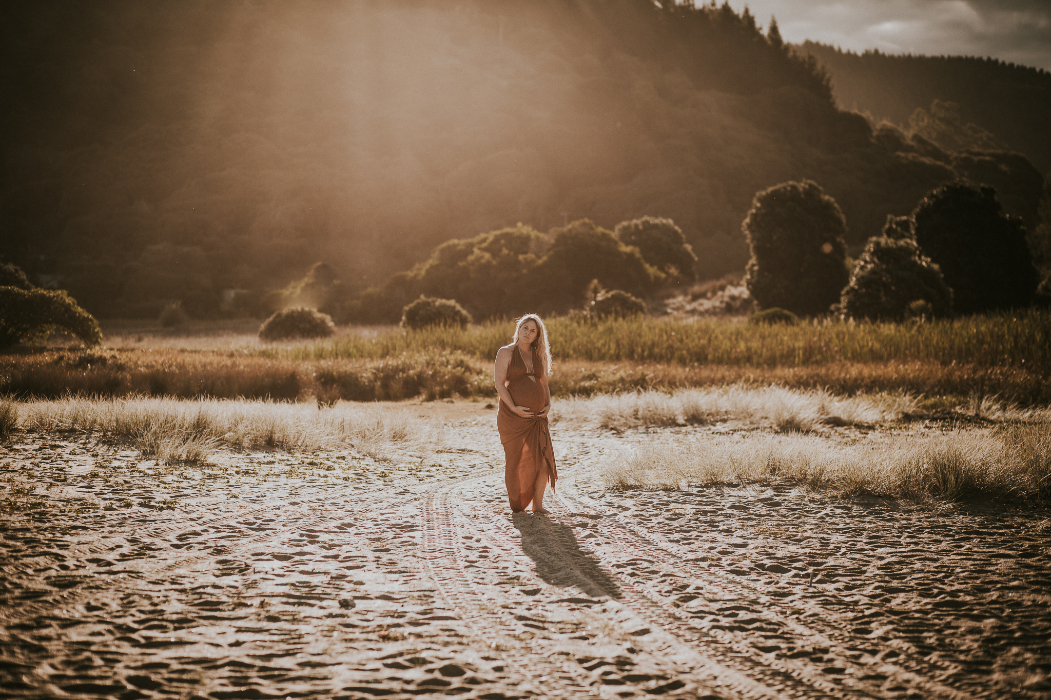 Lisa Fisher Photography - Hawkes bay Maternity shoot waipatiki beach-39.jpg