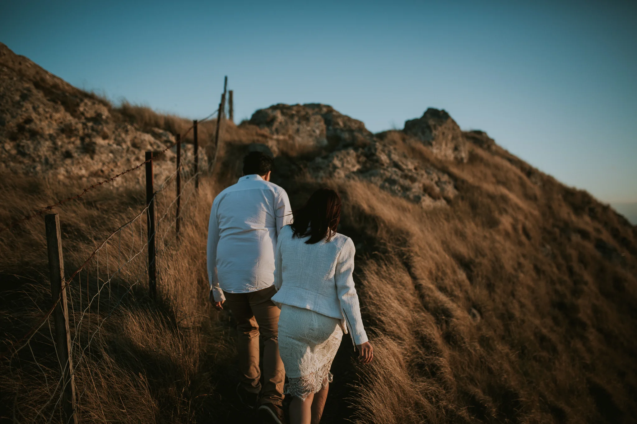 Wedding Photographers Hawkes Bay Te Mata Peak Engagement Shoot Sunset-19.jpg