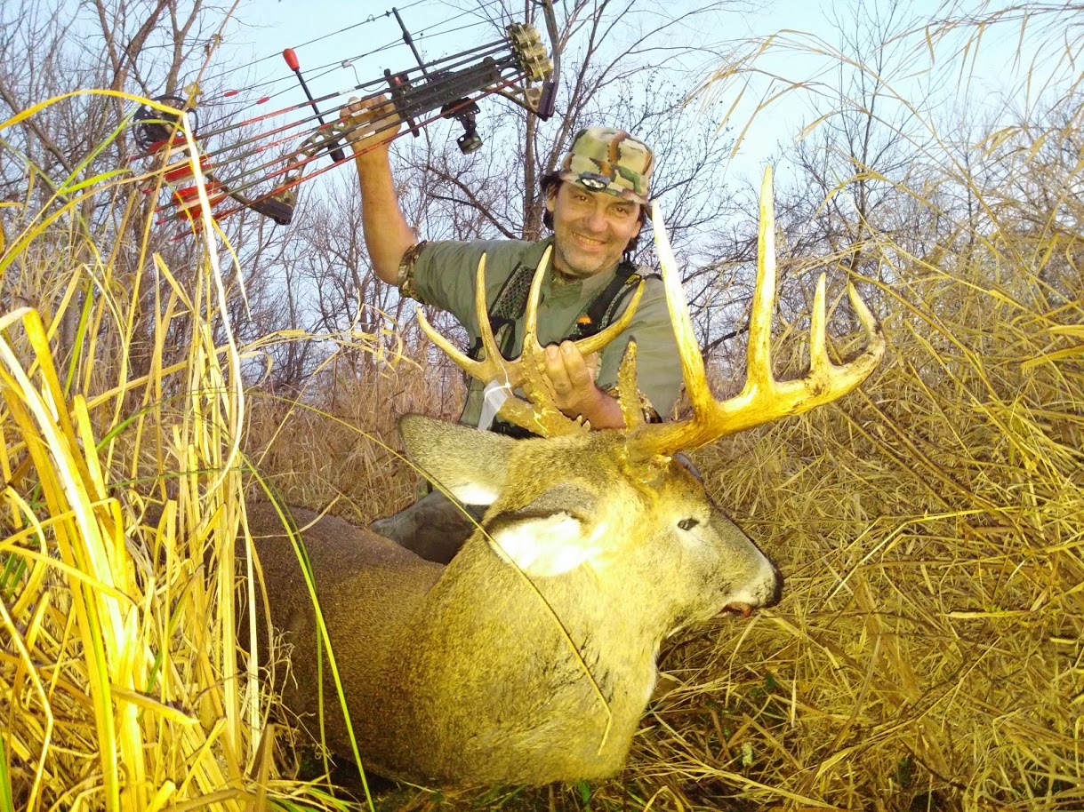 A recent success of Dan's by hunting bedding areas. 