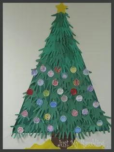 Class Christmas Tree pic.jpg