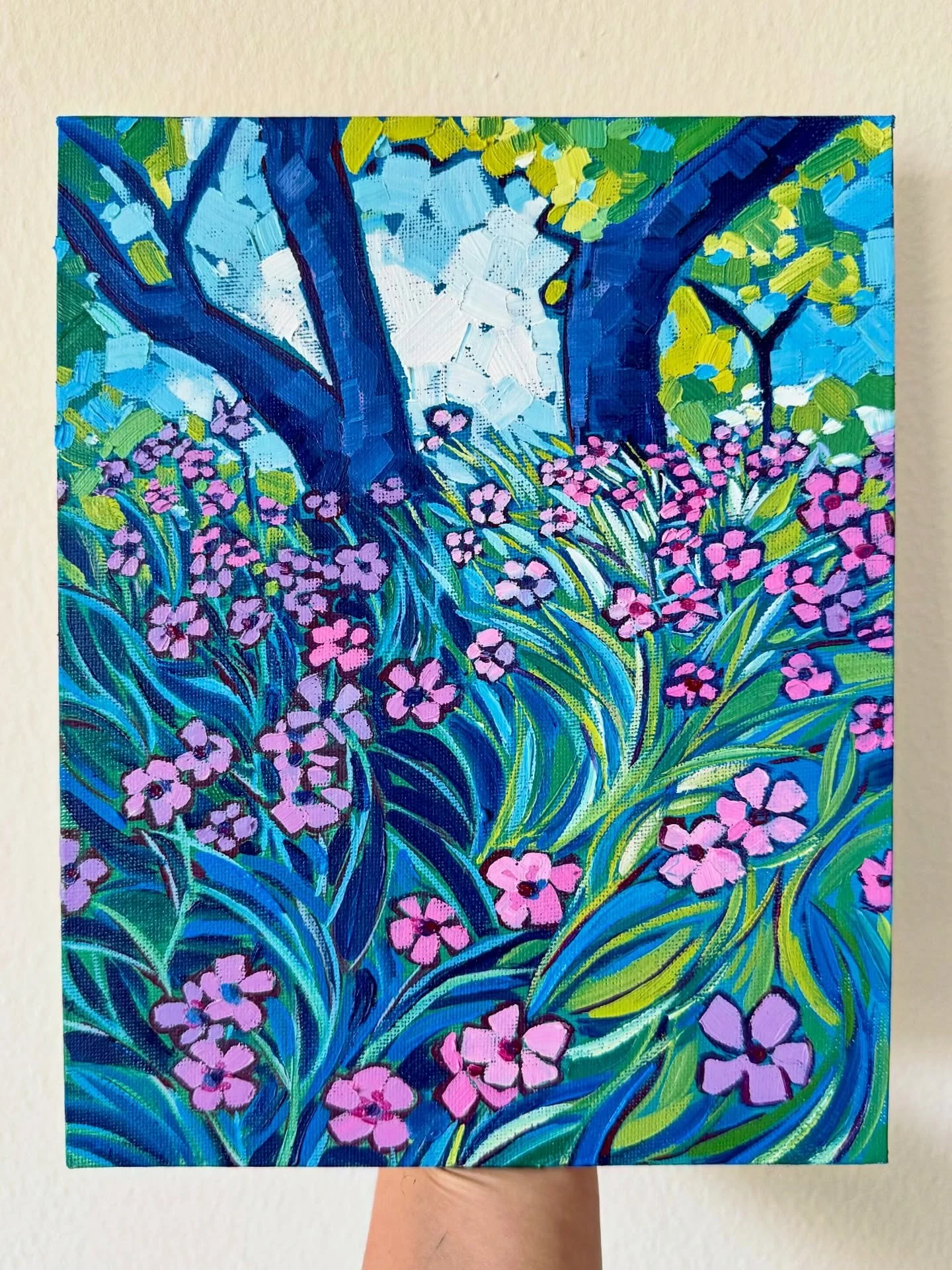 The flowers in Lafayette park are starting to hit their peak bloom! Every year I get excited for the Giant Herb Robert bushes to flower - they unleash the most vibrant violet flowers that line the center path. It&rsquo;s pure magic! I had to capture 