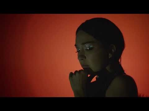 CXLOE - Swing (Official Music Video)
