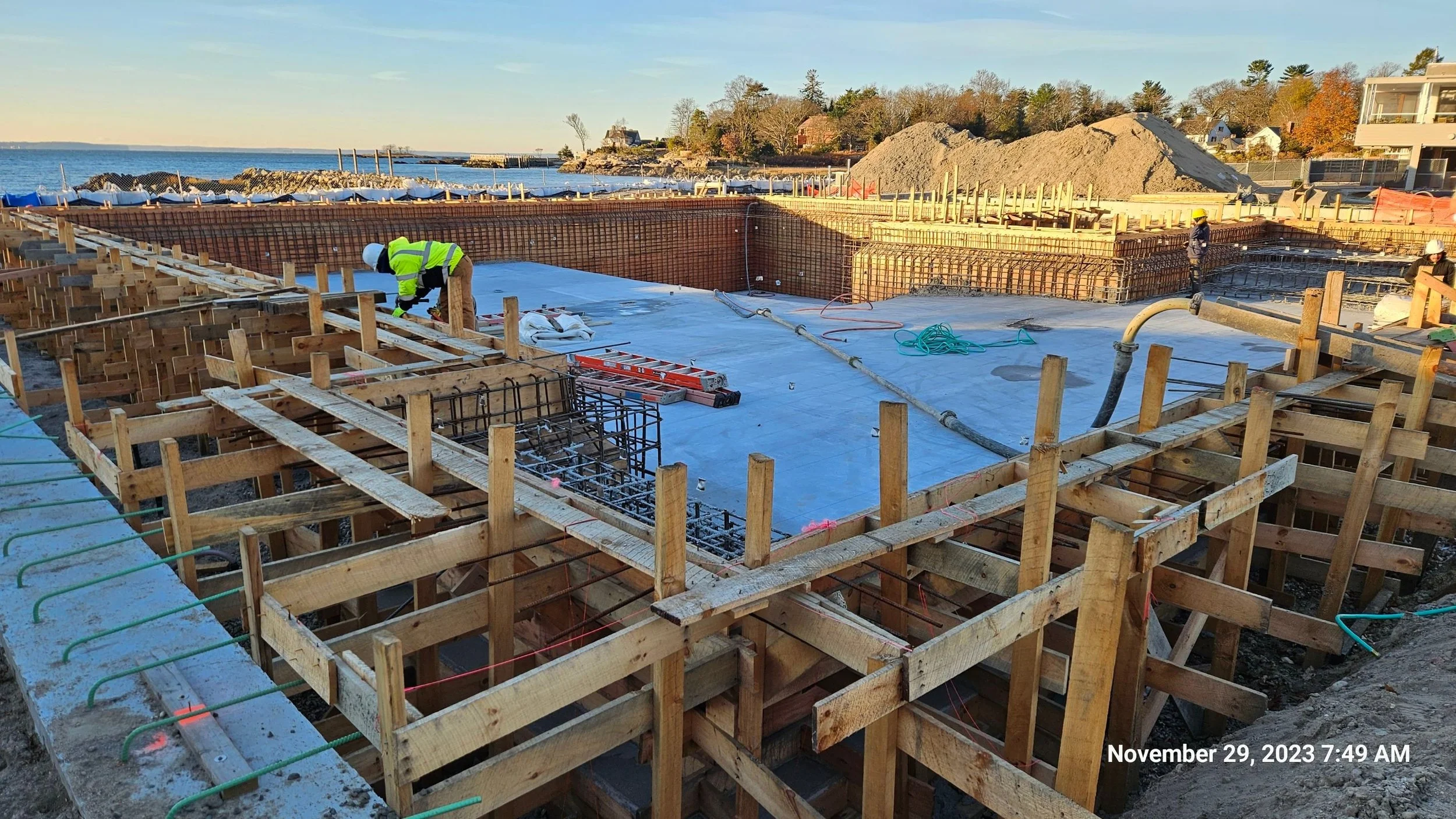 M&G Antolino concrete and rebar construction