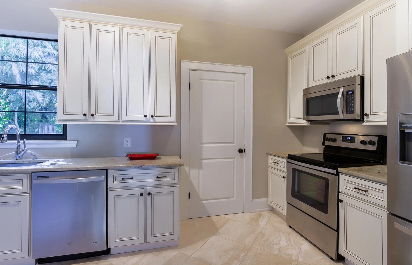 2408 Euclid Ave Fort Myers FL-large-019-19-Euclid Ave 17 of 39-1500x1000-72dpi.jpg