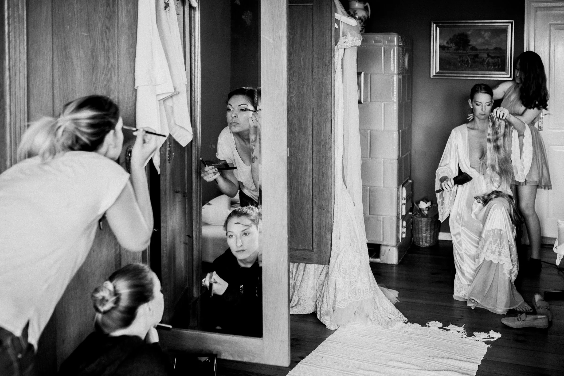 GettingReady-Juliana_Socher_4.jpg