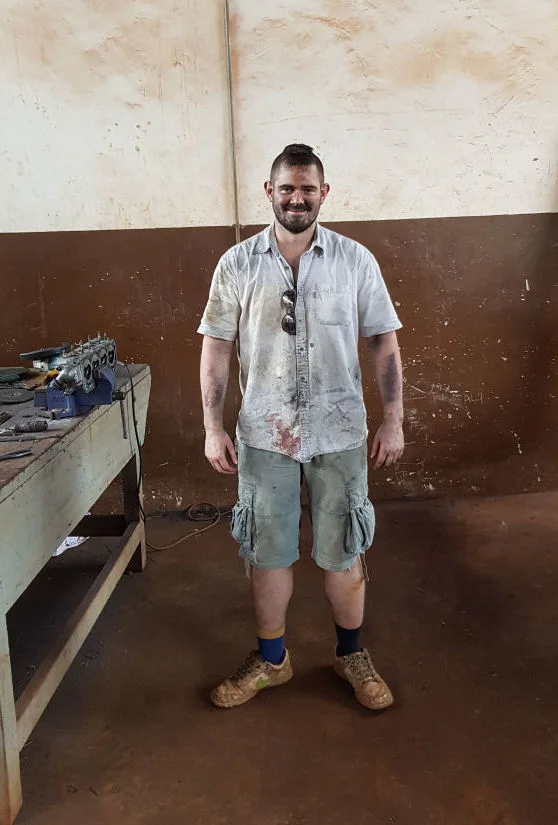 Simon after several hours with the grinding wheel