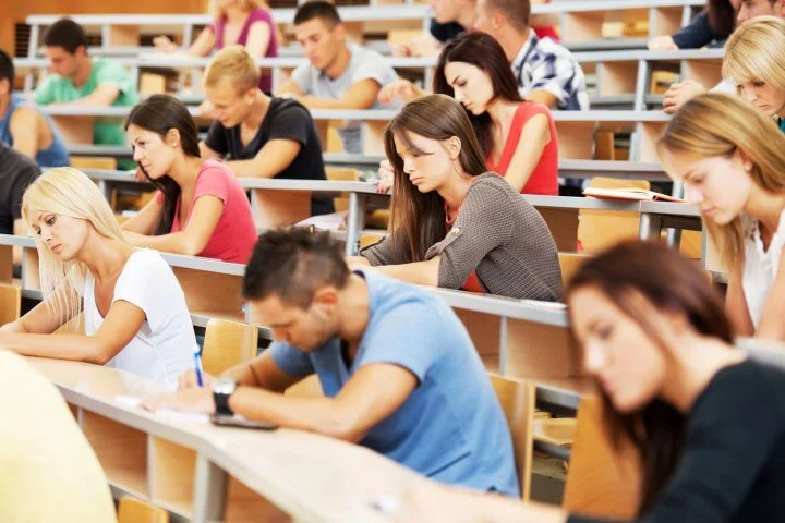 F2DA3A6A-D423-4119-90B2-24D266BCF355