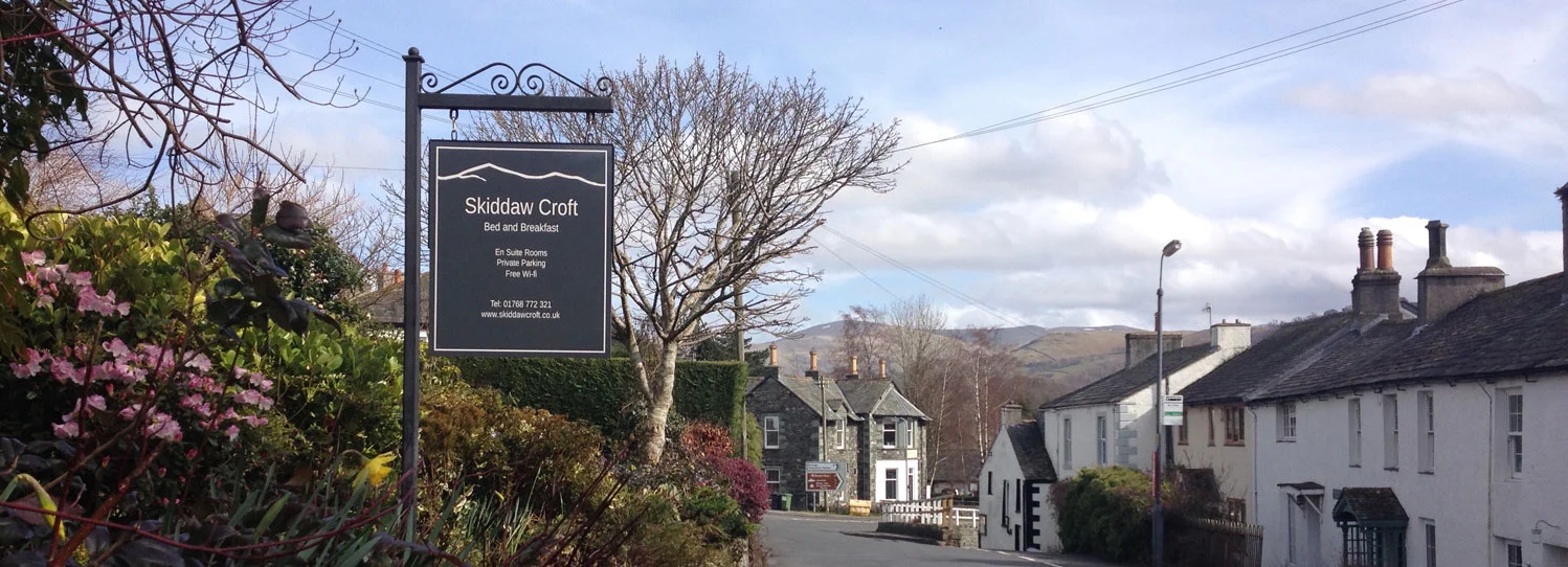 skiddaw_croft_b&b_sign_roadside_left_banner.jpg