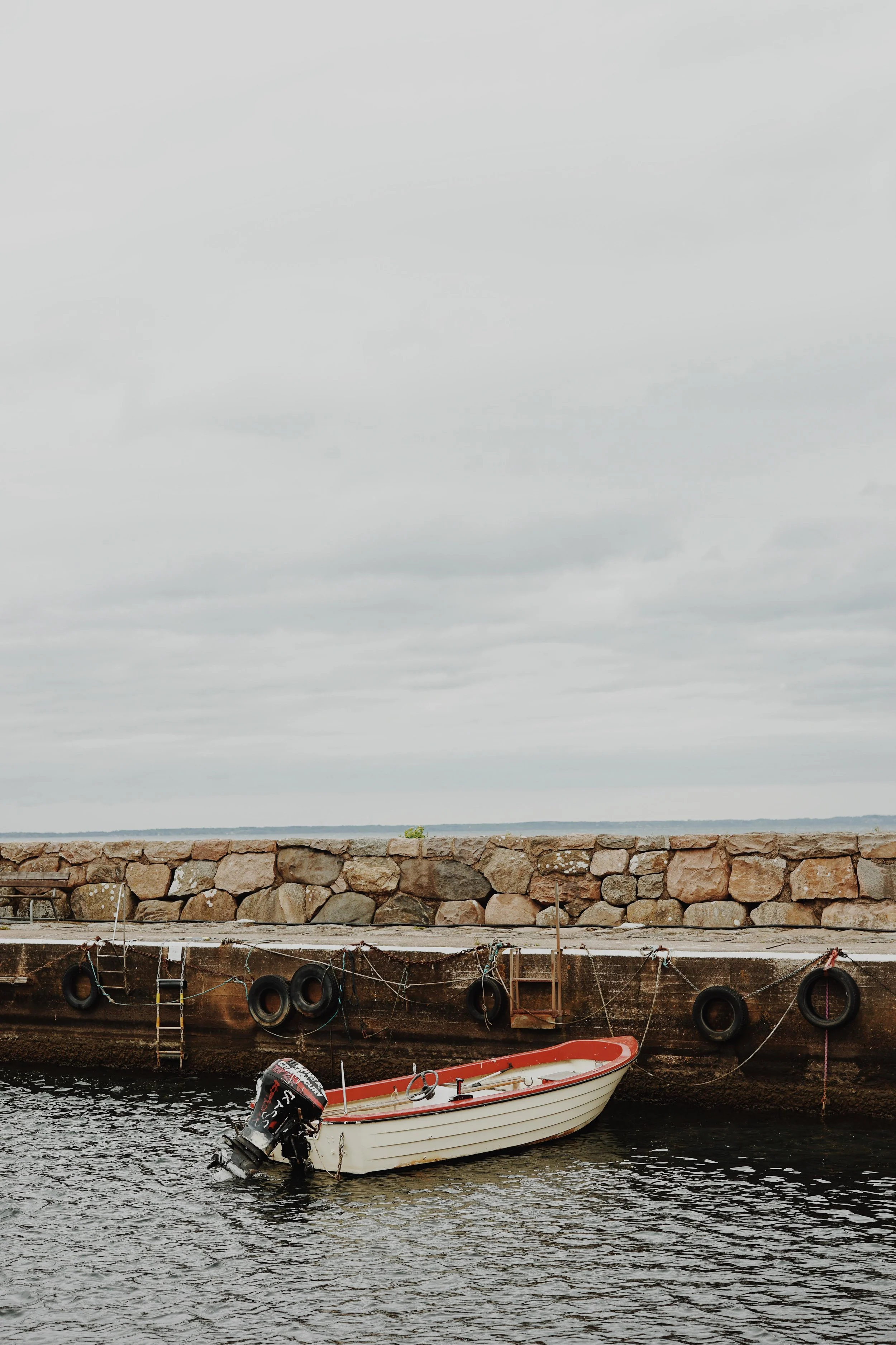 ASROSENVINGE_VisitSkane_Sweden_Magnarps_Harbour_Boat_LowRes-141.jpg