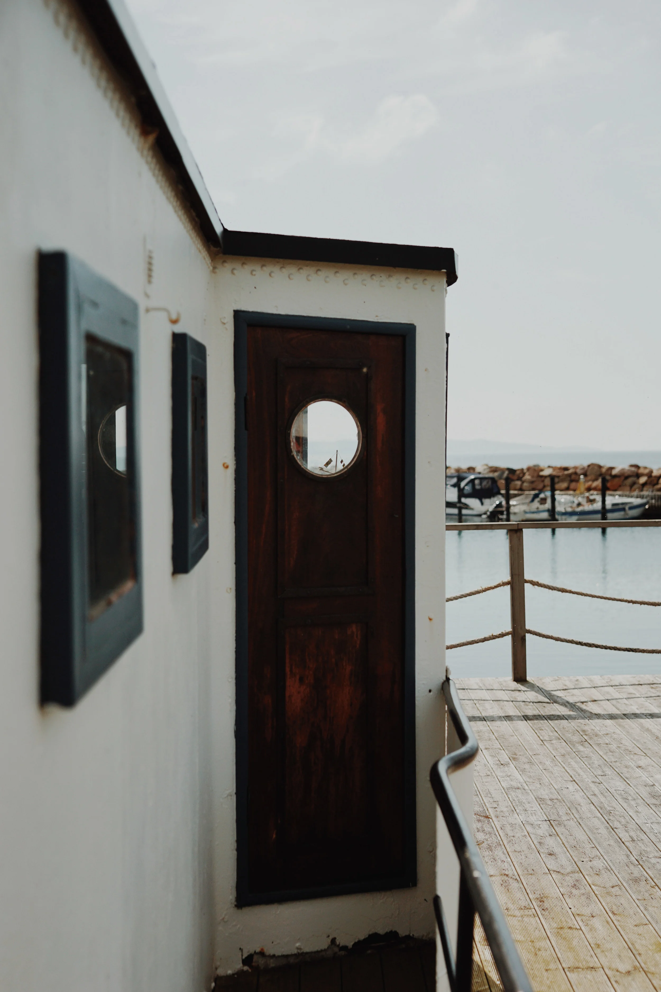 ASROSENVINGE_VisitSkane_Sweden_Vejbystrand_Harbour_Window_LowRes-172.jpg
