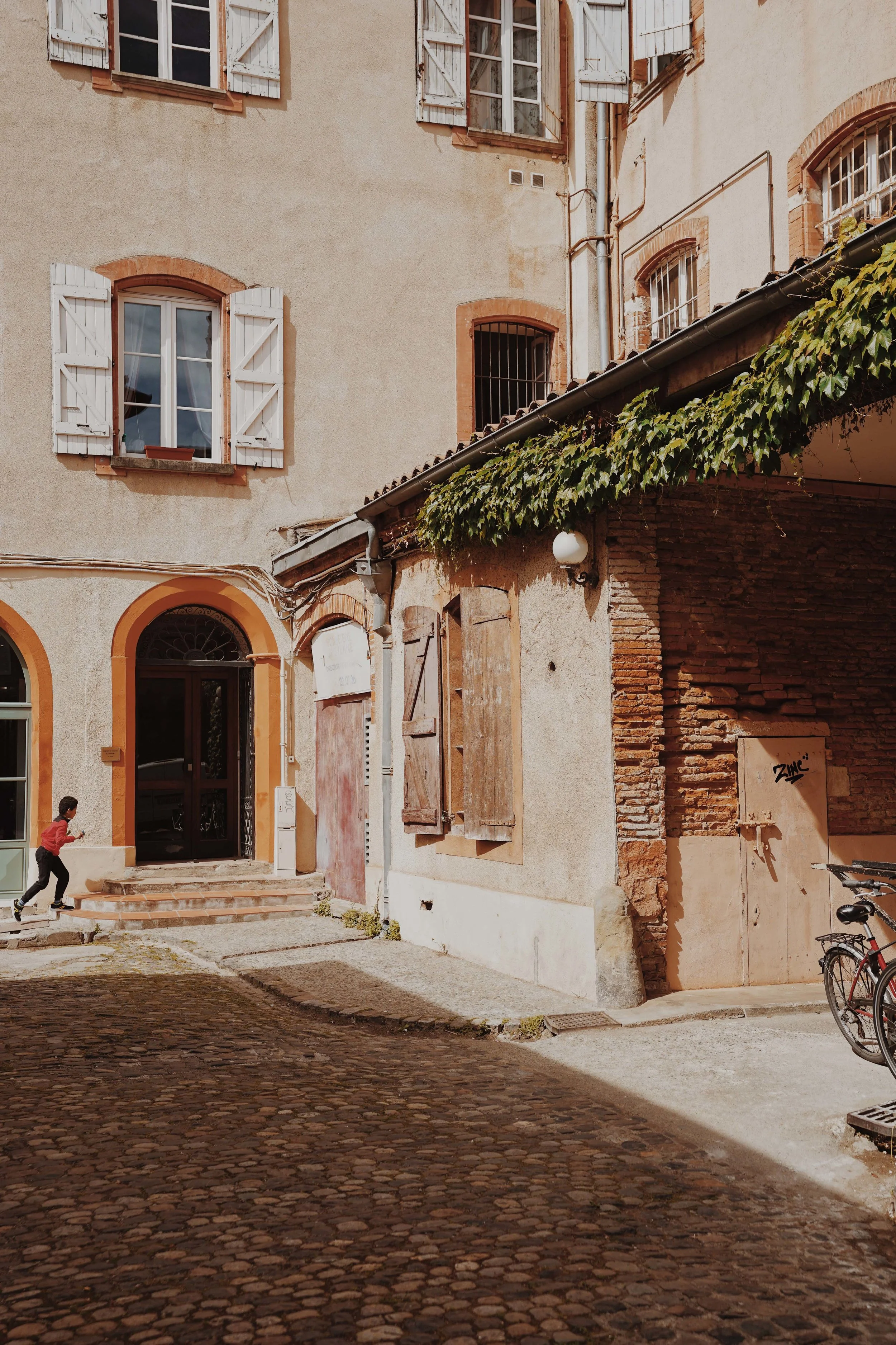 ASROSENVINGE_AtoutFrance_Occitanie_Toulouse_LowRes-6.jpg